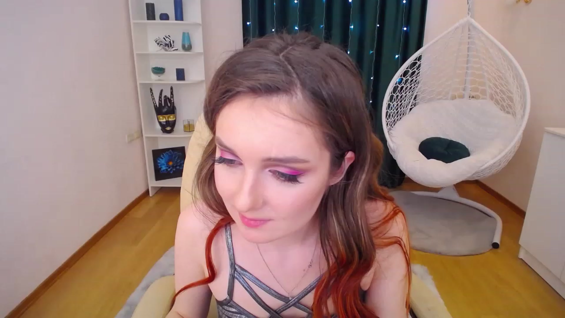 Gallery image thumbnail from OceanFeelss's myfreecams stream on, 01/16/2023, 16:09 image 8 of 20