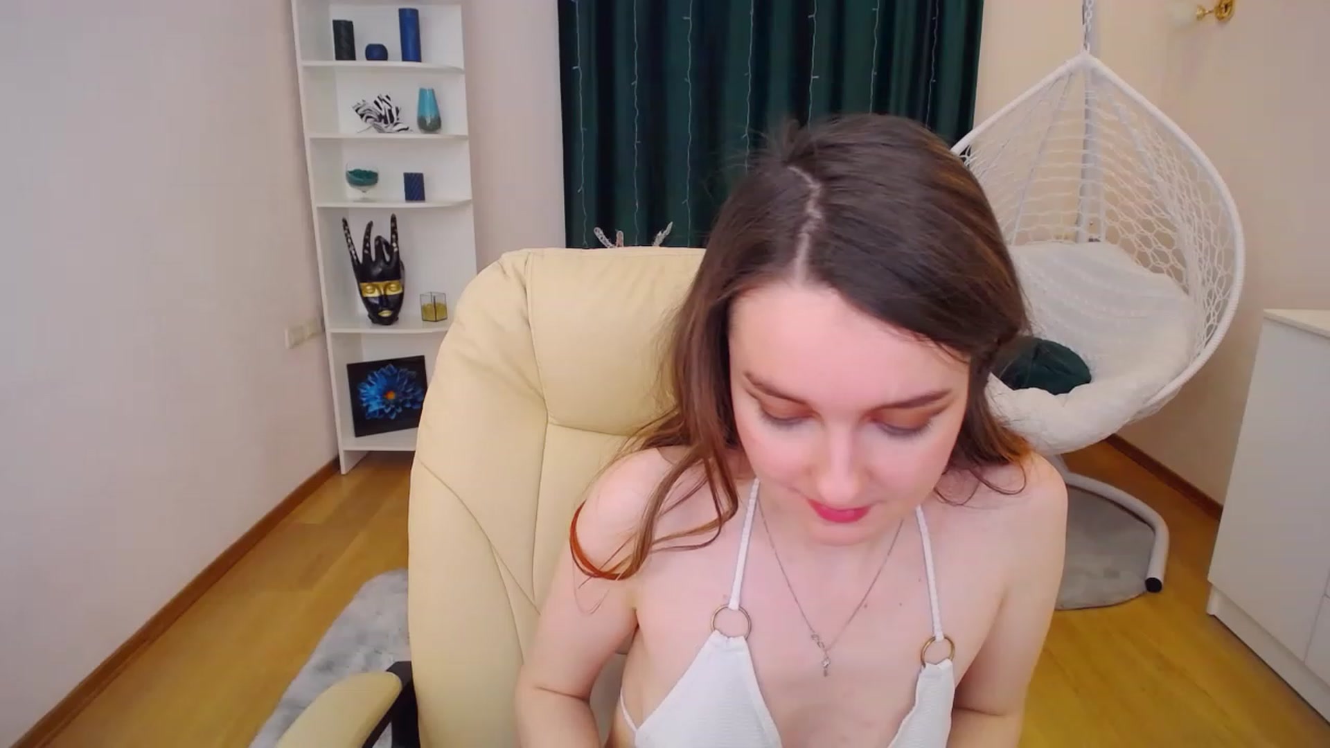 Gallery image thumbnail from OceanFeelss's myfreecams stream on, 01/17/2023, 16:51 image 14 of 20