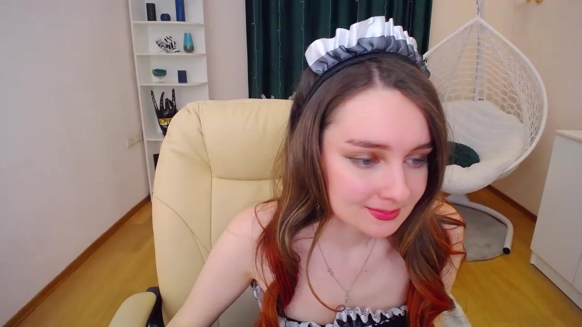 Gallery image thumbnail from OceanFeelss's myfreecams stream on, 01/17/2023, 16:51 image 11 of 20