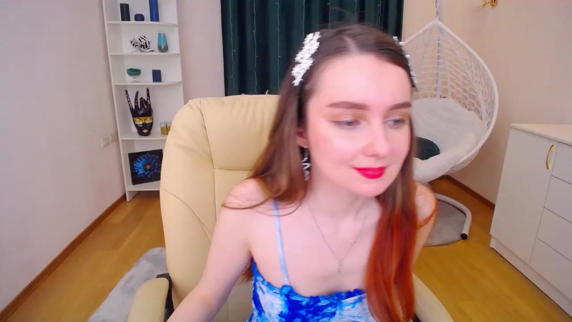 Gallery image thumbnail from OceanFeelss's myfreecams stream on, 01/22/2023, 13:44 image 6 of 20