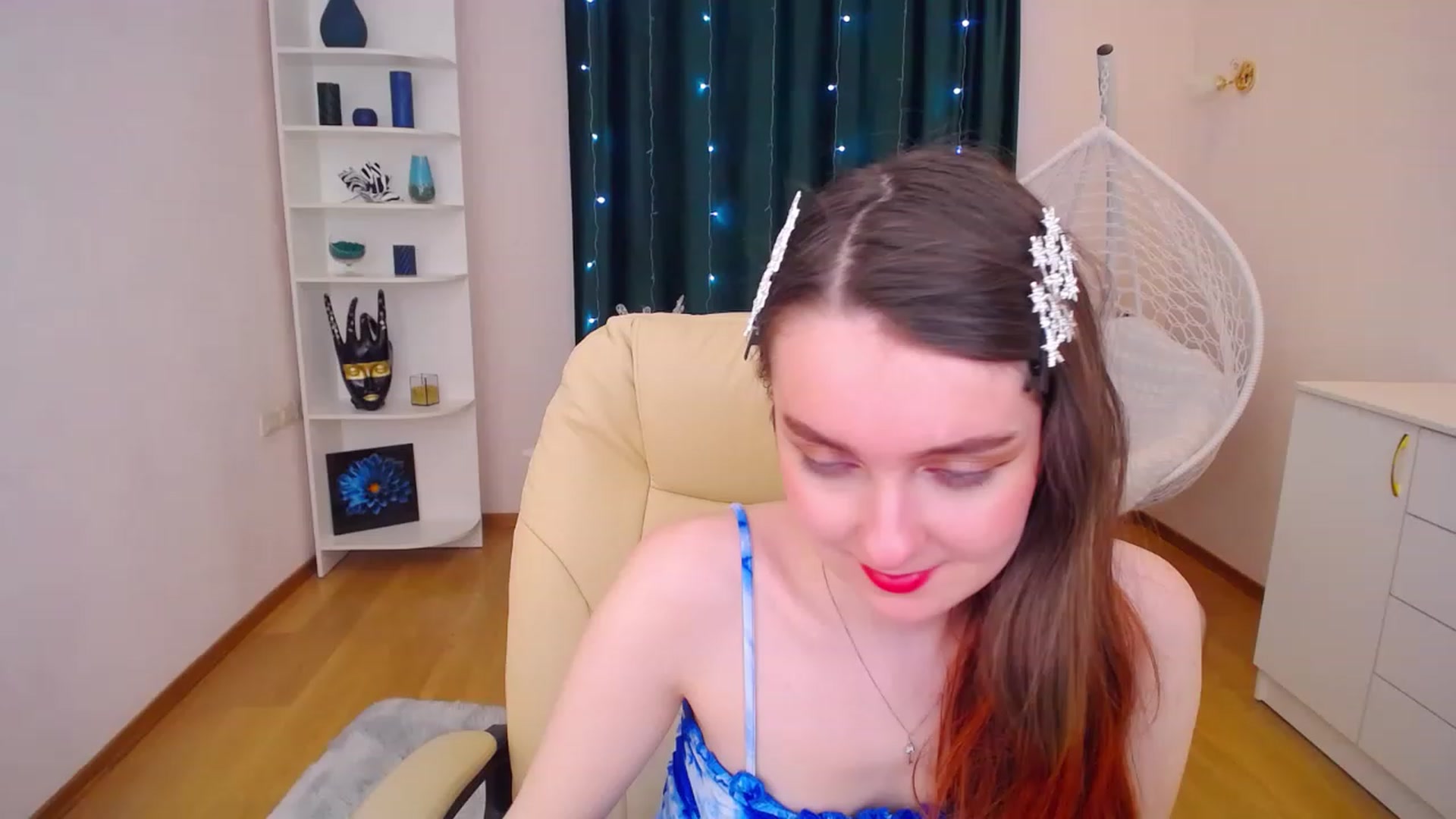 Gallery image thumbnail from OceanFeelss's myfreecams stream on, 01/22/2023, 13:44 image 18 of 20