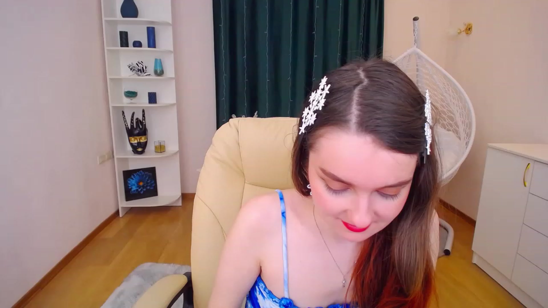 Gallery image thumbnail from OceanFeelss's myfreecams stream on, 01/22/2023, 13:44 image 13 of 20