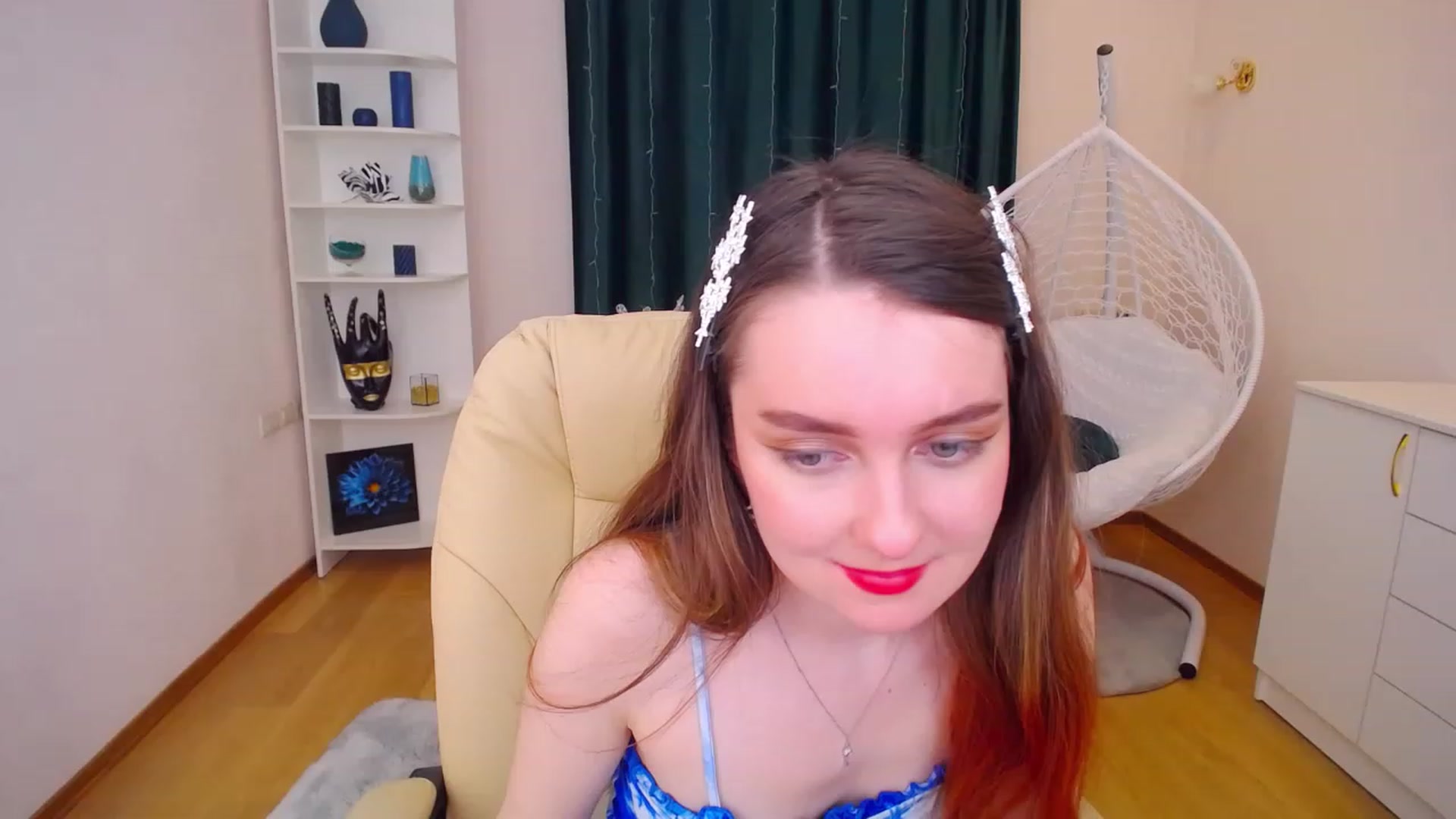 Gallery image thumbnail from OceanFeelss's myfreecams stream on, 01/22/2023, 13:44 image 8 of 20