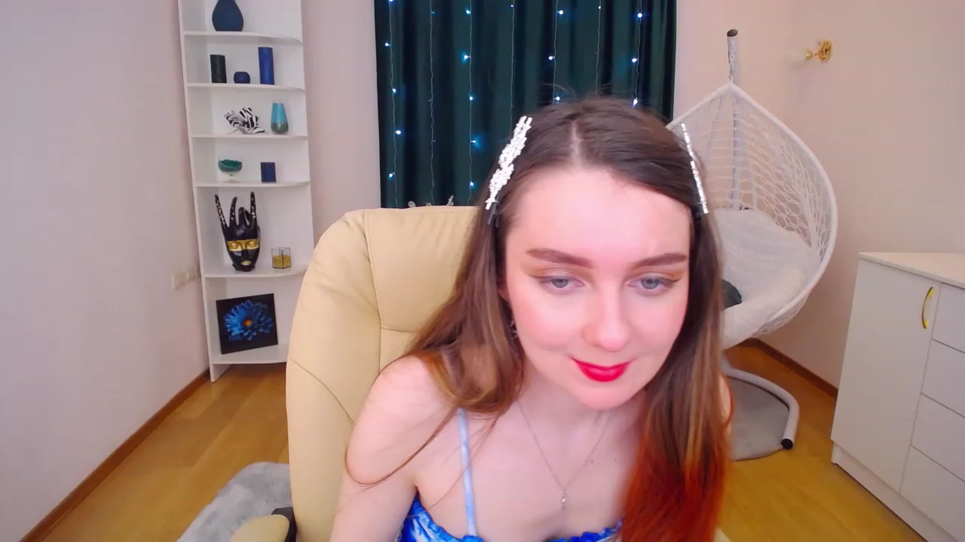 Gallery image thumbnail from OceanFeelss's myfreecams stream on, 01/22/2023, 13:44 image 9 of 20