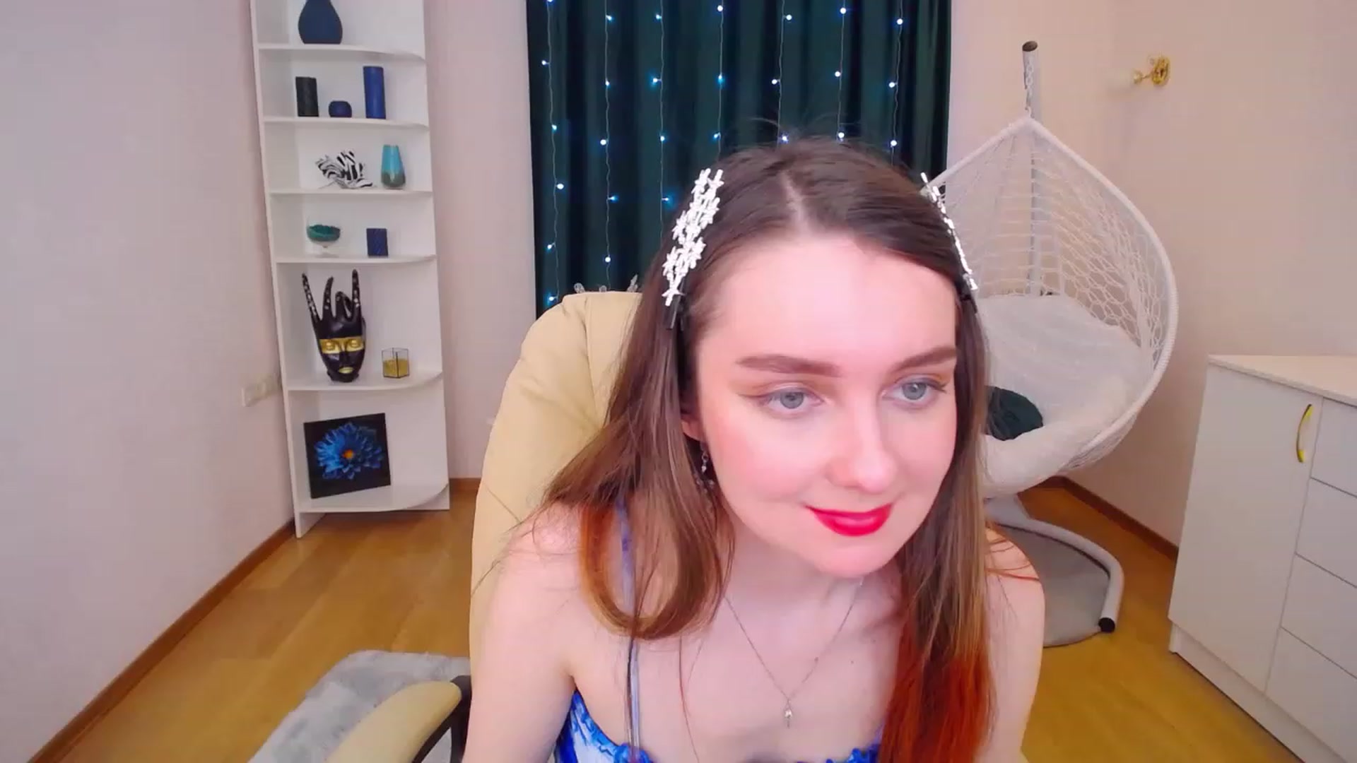 Gallery image thumbnail from OceanFeelss's myfreecams stream on, 01/22/2023, 13:44 image 12 of 20
