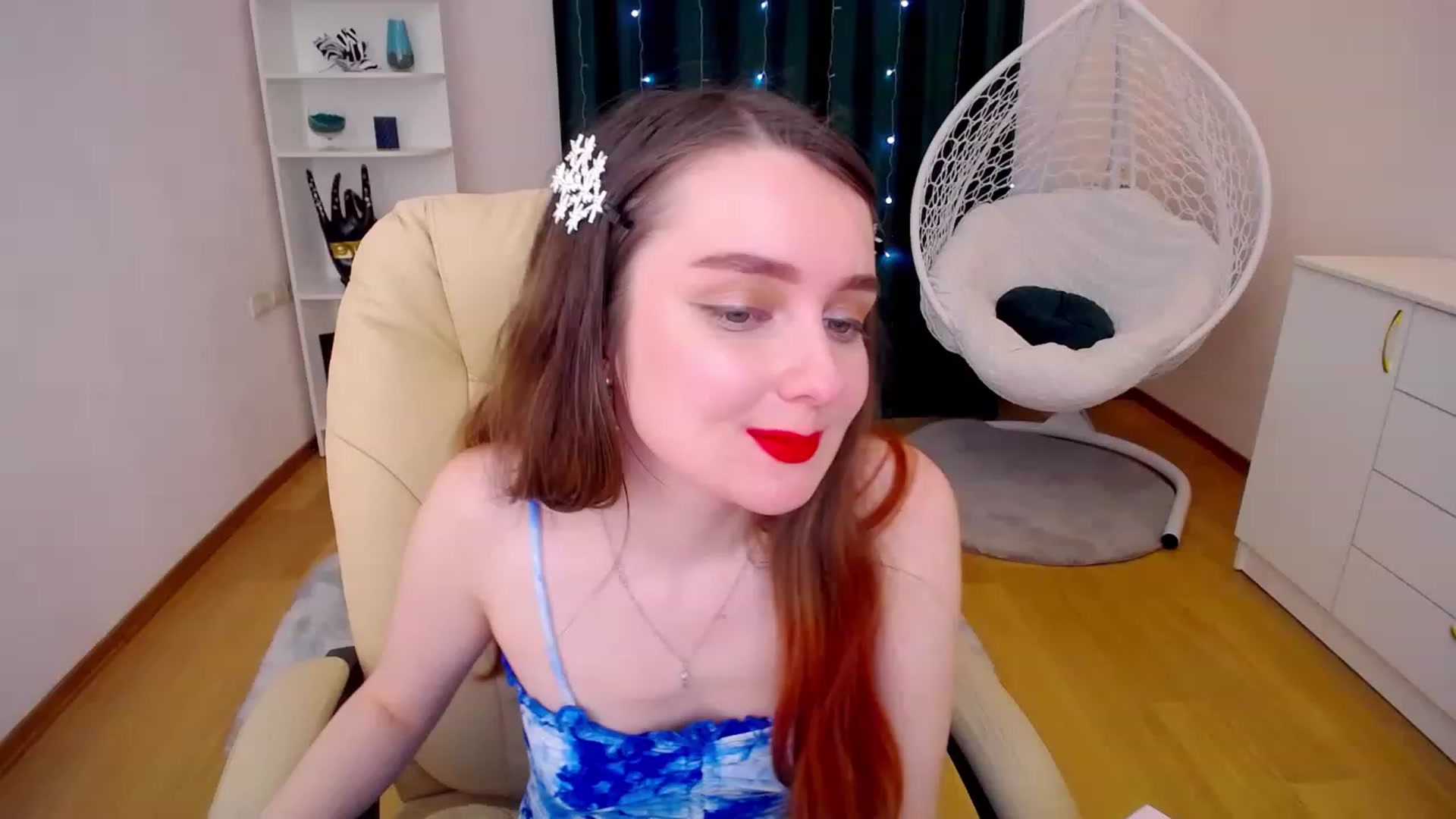 Gallery image thumbnail from OceanFeelss's myfreecams stream on, 01/22/2023, 15:47 image 10 of 20