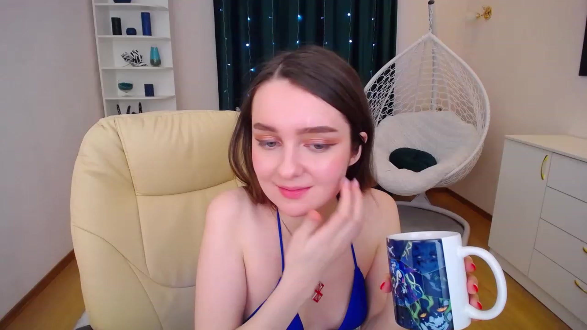 Gallery image thumbnail from OceanFeelss's myfreecams stream on, 01/23/2023, 07:18 image 11 of 20