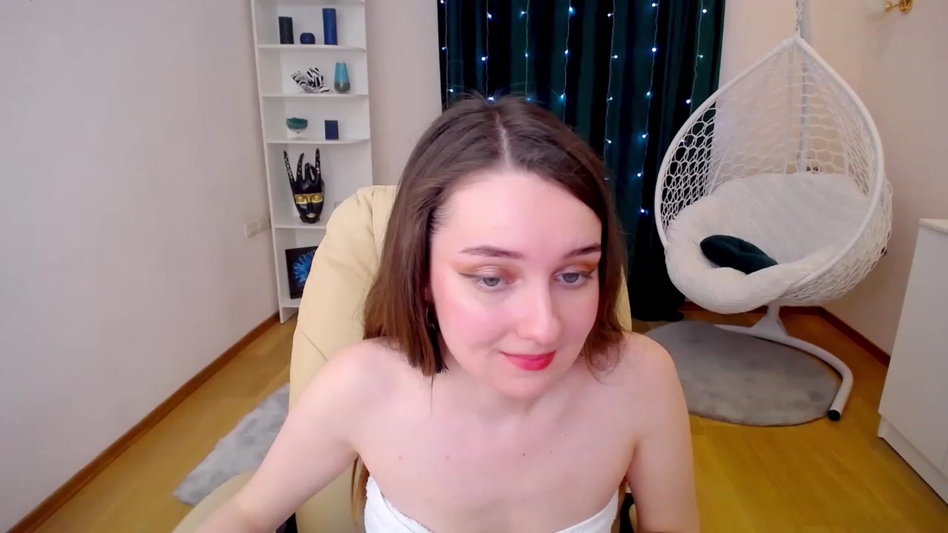 Gallery image thumbnail from OceanFeelss's myfreecams stream on, 01/29/2023, 09:22 image 13 of 20