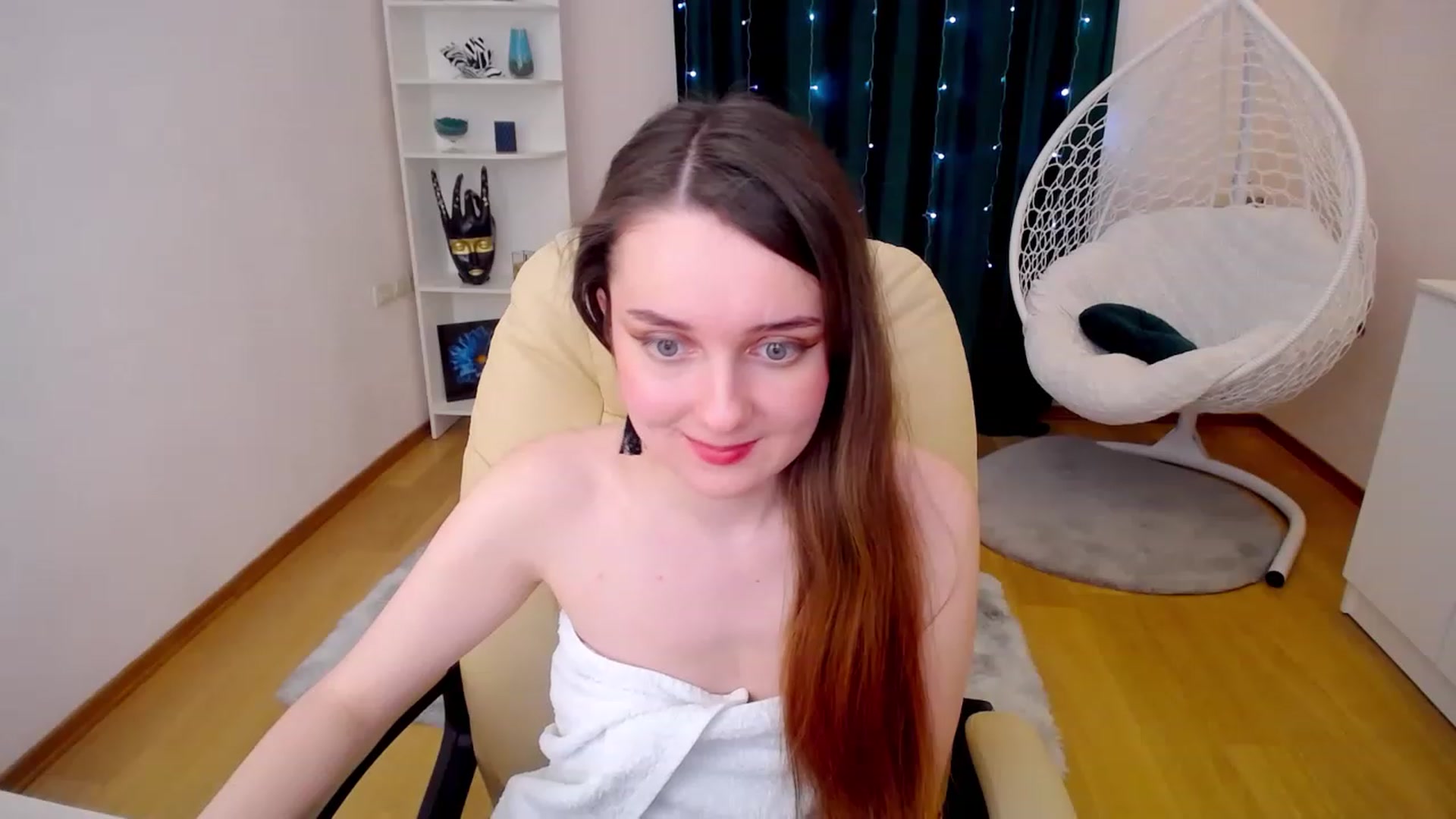 Gallery image thumbnail from OceanFeelss's myfreecams stream on, 01/29/2023, 09:22 image 10 of 20