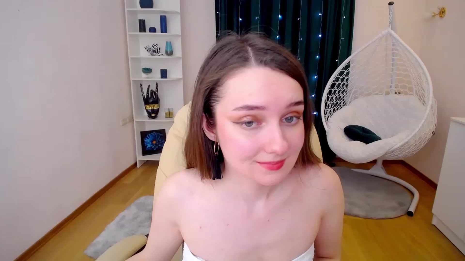 Gallery image thumbnail from OceanFeelss's myfreecams stream on, 01/29/2023, 09:22 image 5 of 20