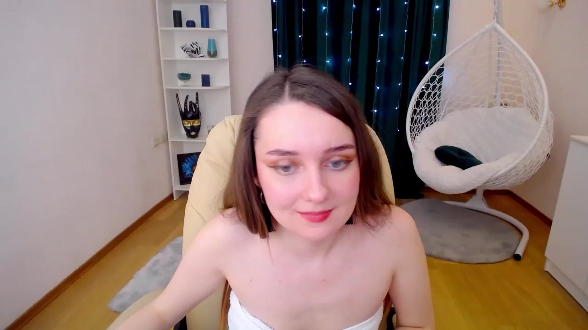 Gallery image thumbnail from OceanFeelss's myfreecams stream on, 01/29/2023, 09:22 image 15 of 20