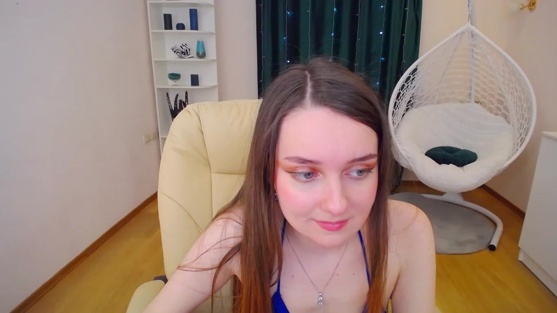 Gallery image thumbnail from OceanFeelss's myfreecams stream on, 02/01/2023, 09:10 image 6 of 20