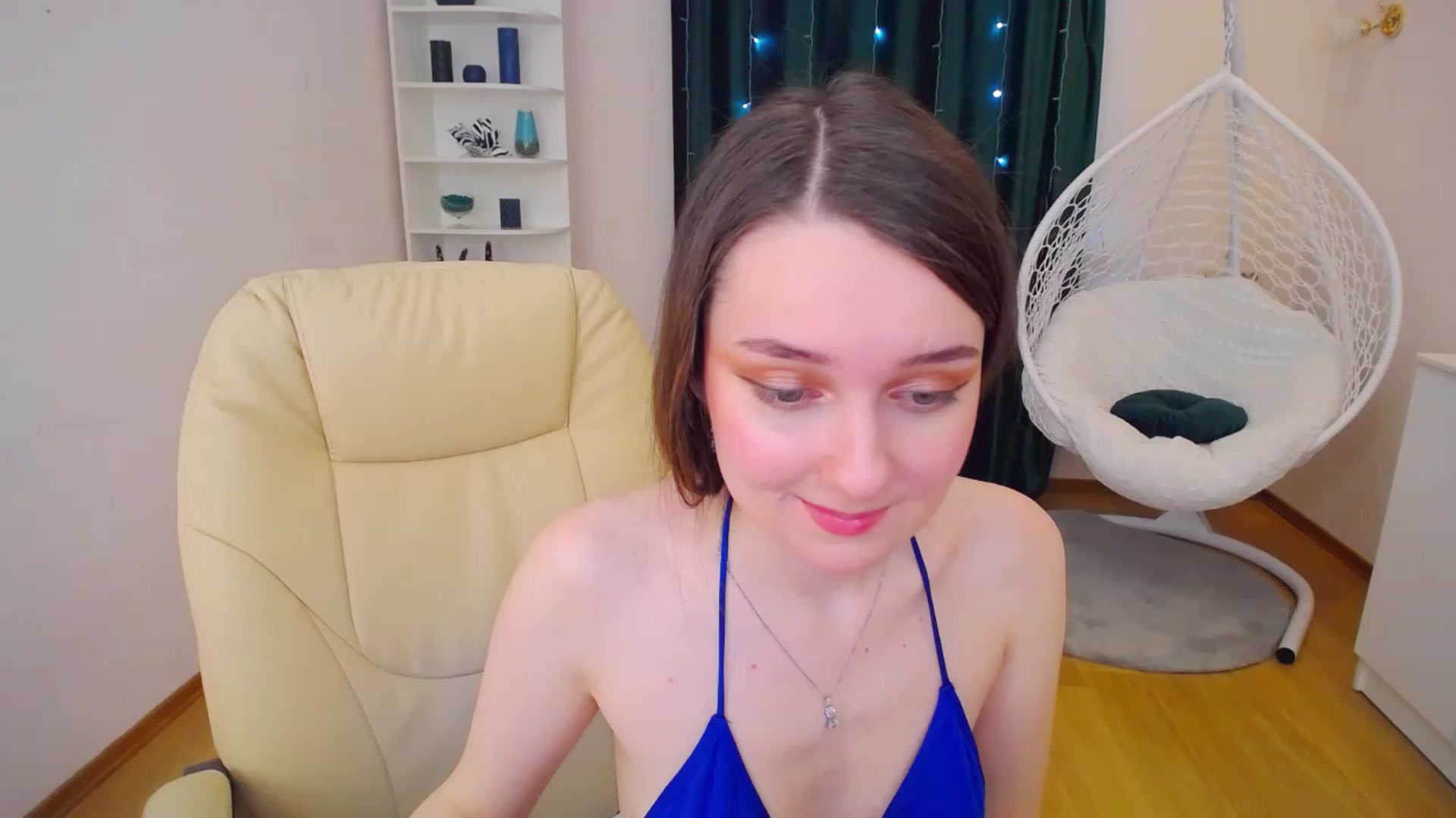 Gallery image thumbnail from OceanFeelss's myfreecams stream on, 02/01/2023, 09:35 image 13 of 20