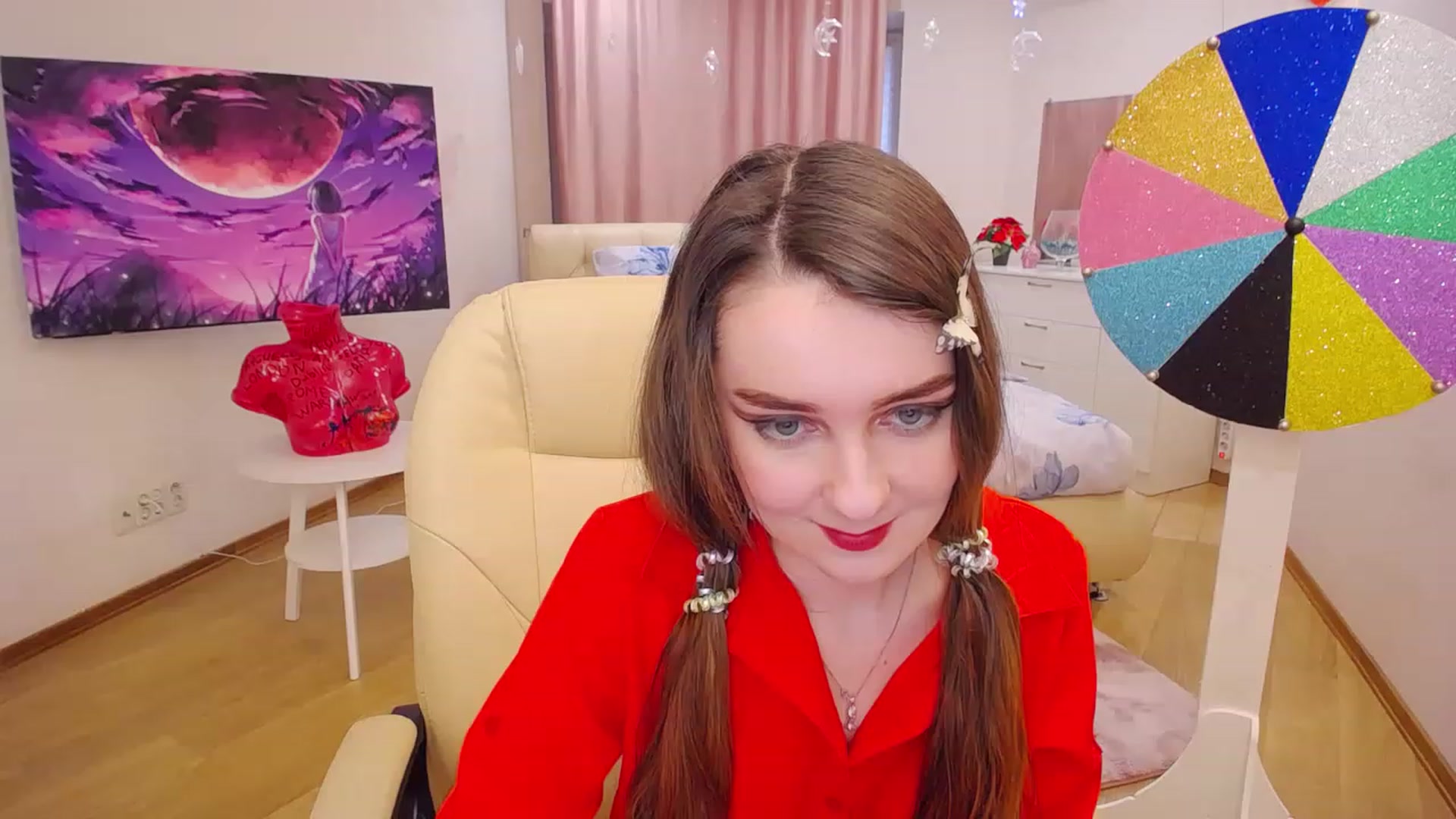 Gallery image thumbnail from OceanFeelss's myfreecams stream on, 02/02/2023, 12:51 image 18 of 20