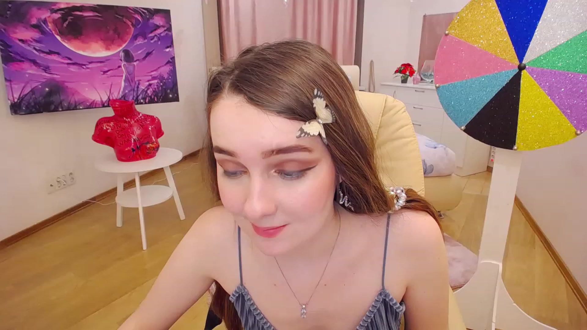 Gallery image thumbnail from OceanFeelss's myfreecams stream on, 02/02/2023, 14:47 image 9 of 20