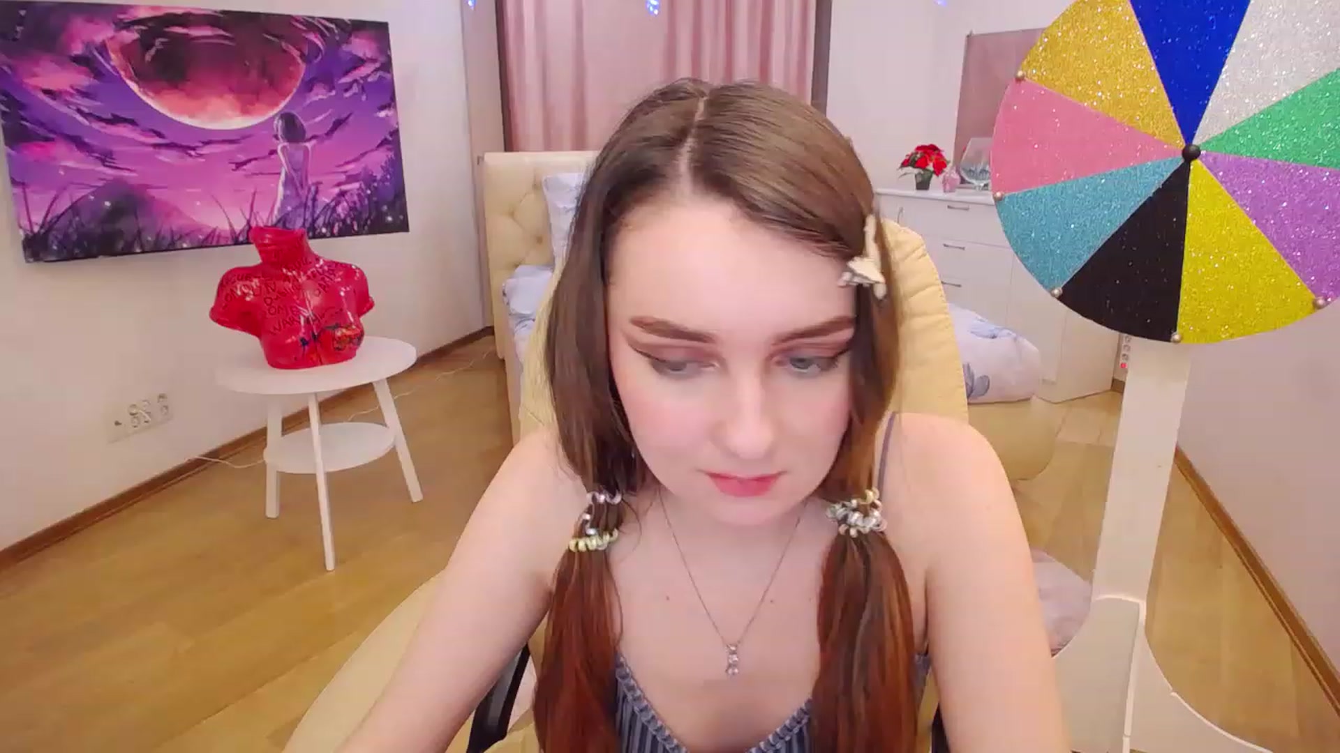 Gallery image thumbnail from OceanFeelss's myfreecams stream on, 02/02/2023, 14:47 image 5 of 20