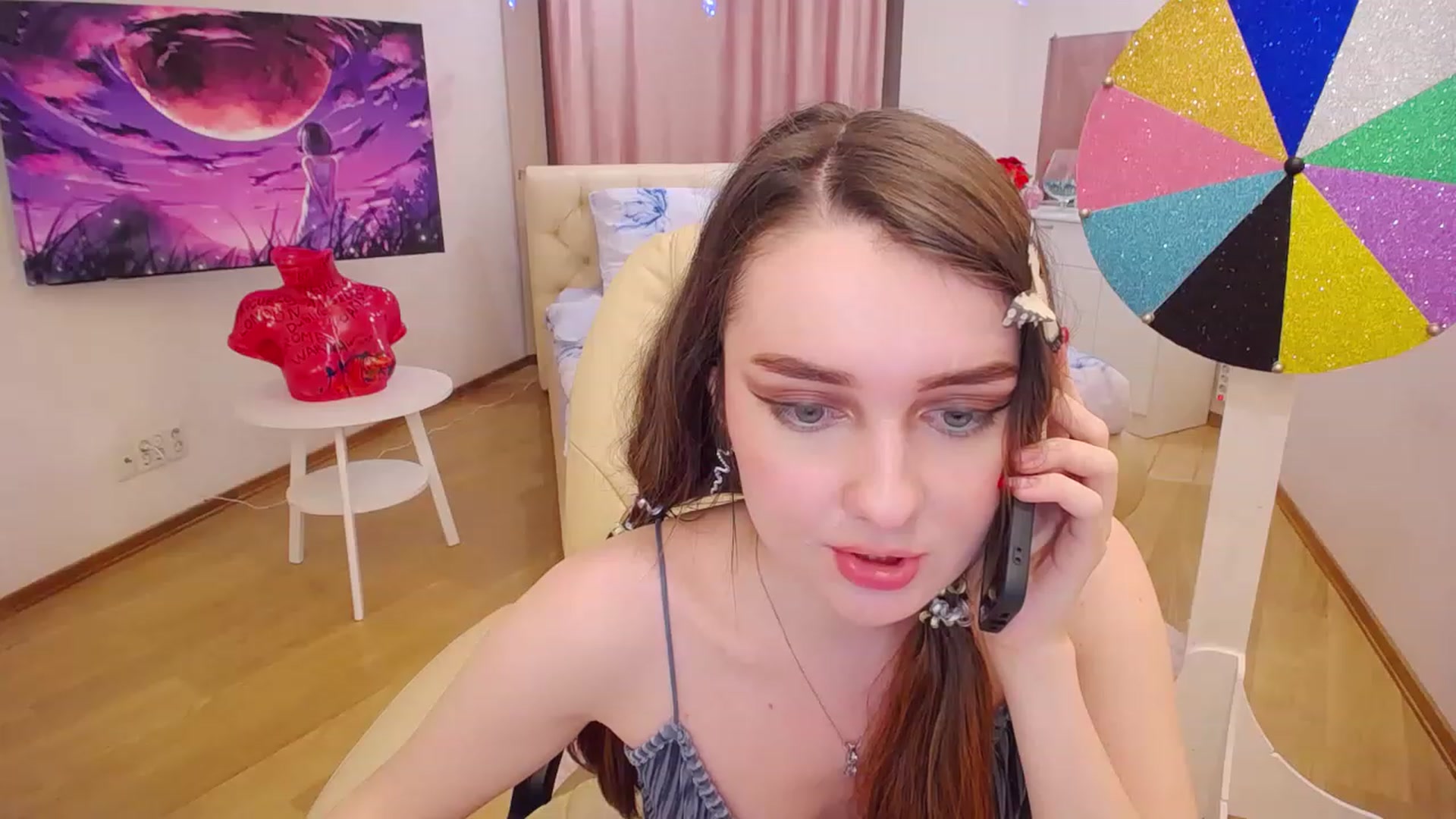 Gallery image thumbnail from OceanFeelss's myfreecams stream on, 02/02/2023, 14:47 image 19 of 20