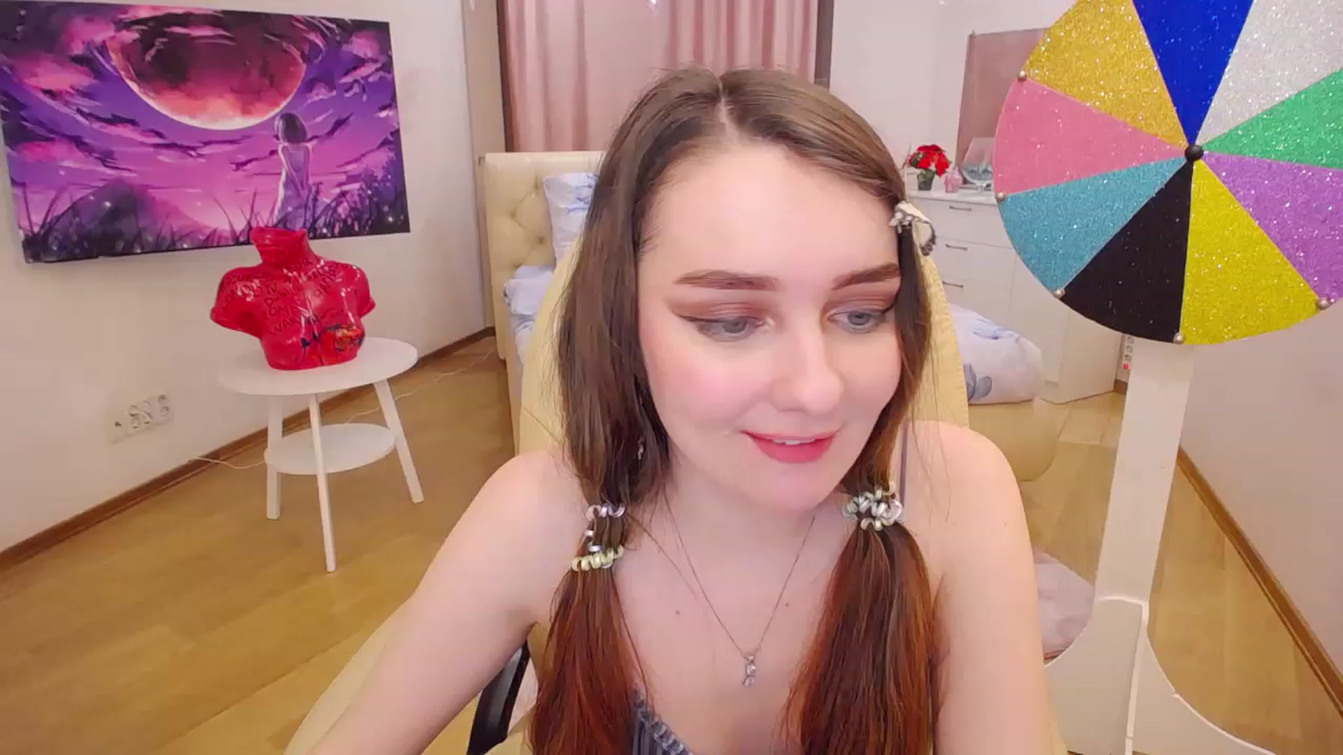 Gallery image thumbnail from OceanFeelss's myfreecams stream on, 02/02/2023, 14:47 image 4 of 20