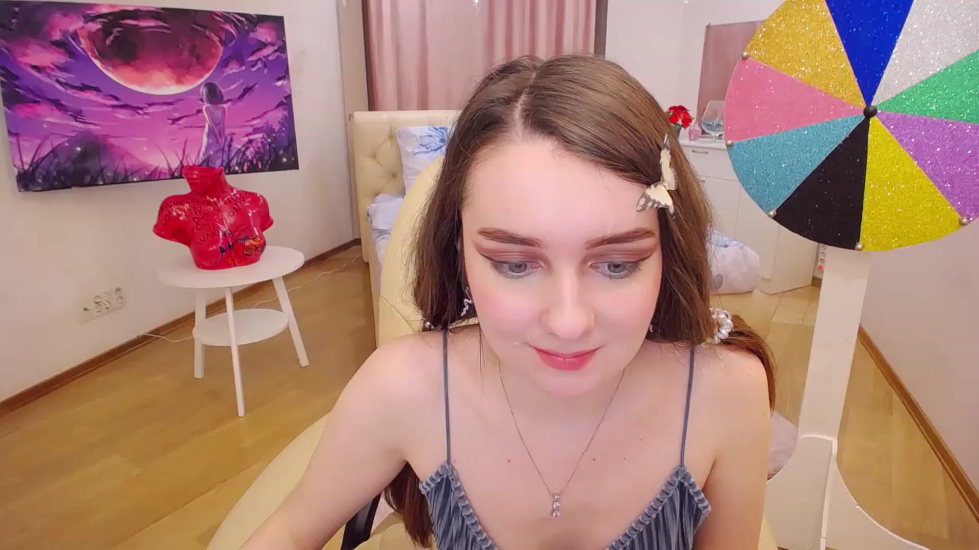 Gallery image thumbnail from OceanFeelss's myfreecams stream on, 02/02/2023, 14:47 image 12 of 20