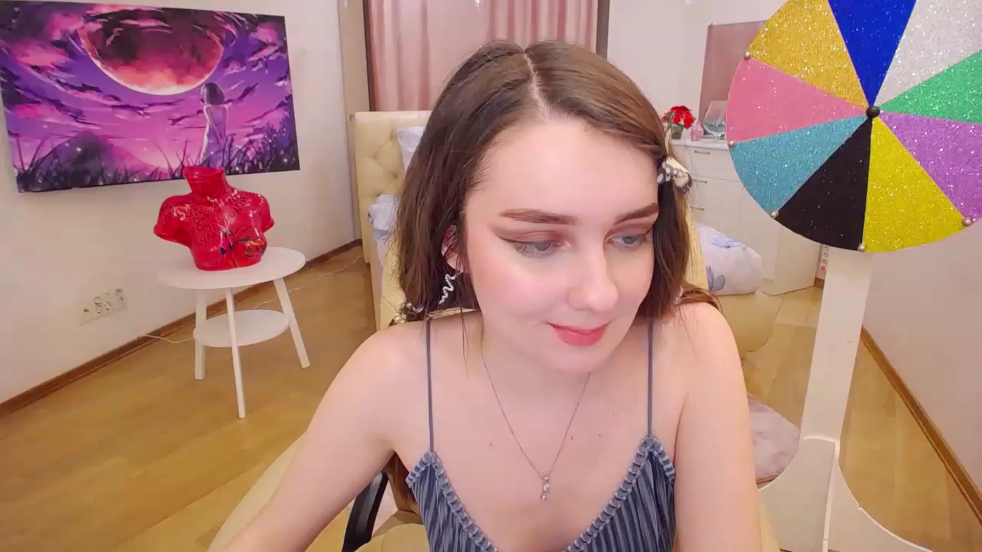 Gallery image thumbnail from OceanFeelss's myfreecams stream on, 02/02/2023, 14:47 image 10 of 20