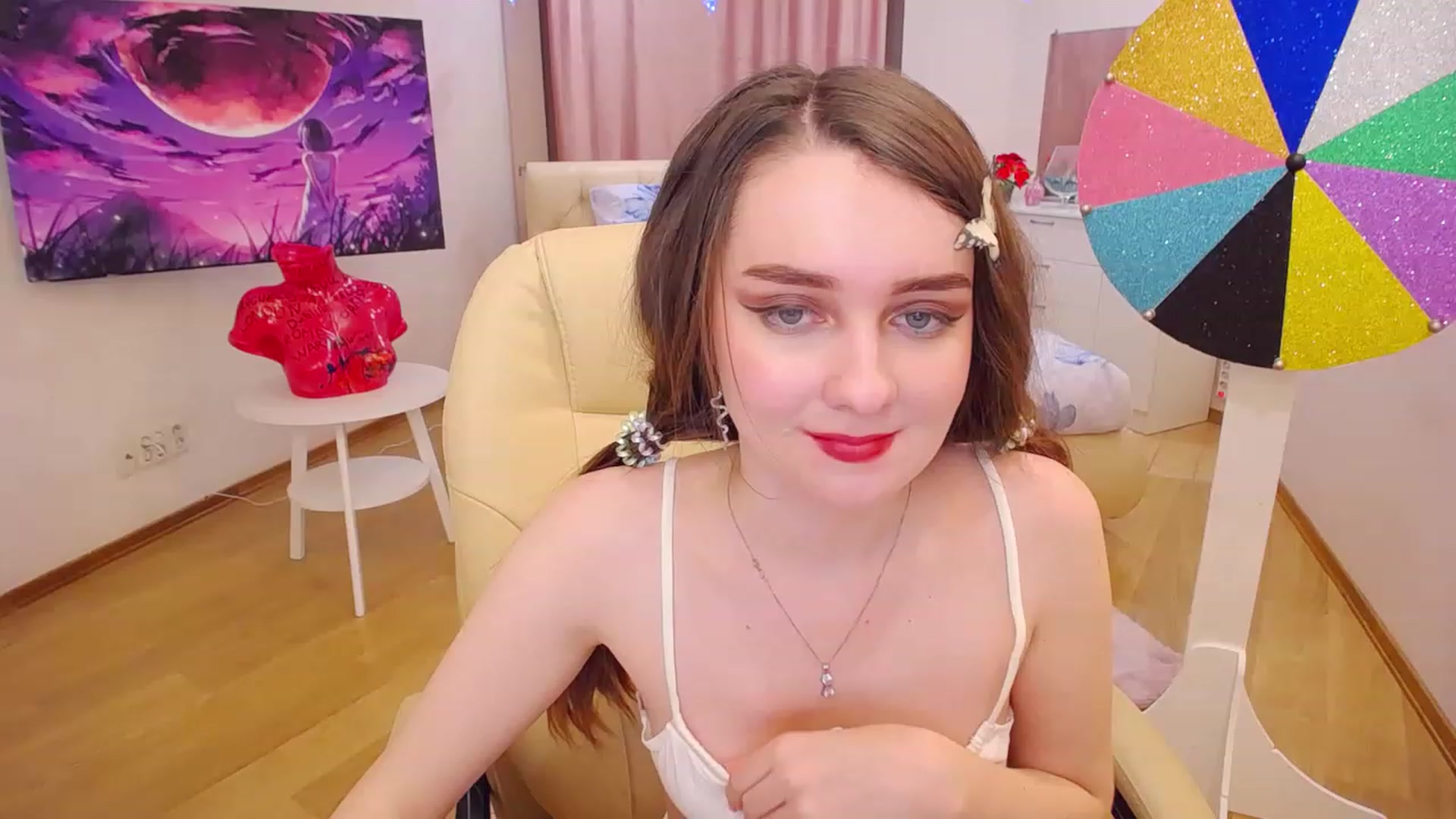 Gallery image thumbnail from OceanFeelss's myfreecams stream on, 02/02/2023, 17:55 image 3 of 20