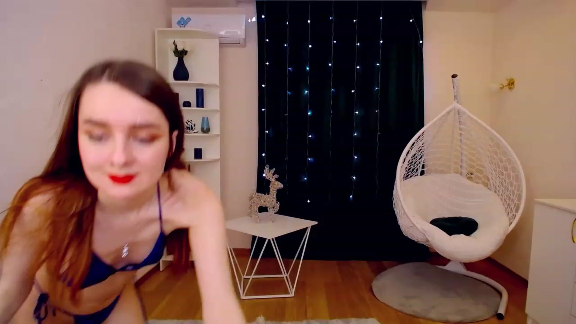 Gallery image thumbnail from OceanFeelss's myfreecams stream on, 02/05/2023, 09:46 image 17 of 20