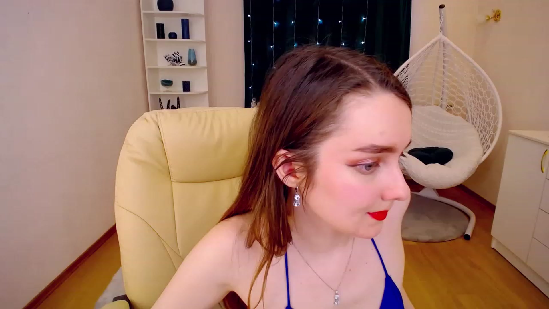 Gallery image thumbnail from OceanFeelss's myfreecams stream on, 02/05/2023, 09:46 image 20 of 20