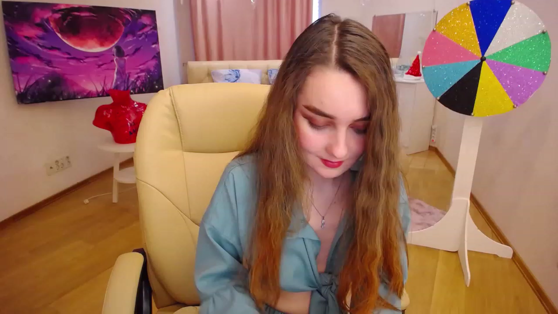 Gallery image thumbnail from OceanFeelss's myfreecams stream on, 02/06/2023, 11:52 image 4 of 20