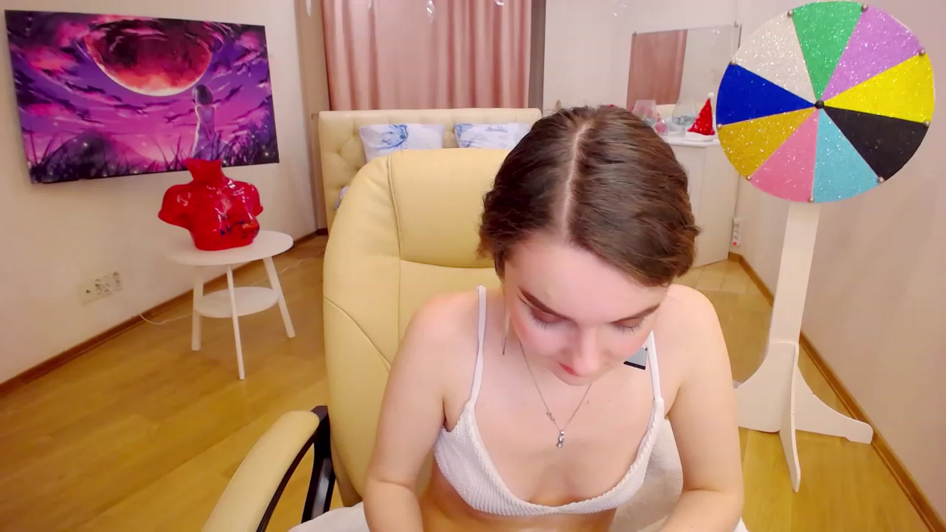 Gallery image thumbnail from OceanFeelss's myfreecams stream on, 02/06/2023, 15:14 image 17 of 20