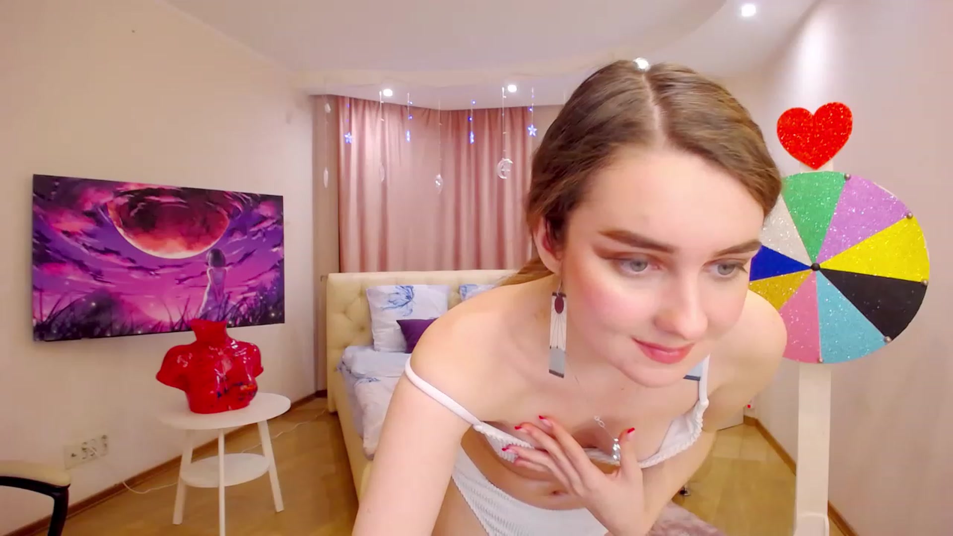 Gallery image thumbnail from OceanFeelss's myfreecams stream on, 02/06/2023, 15:14 image 6 of 20