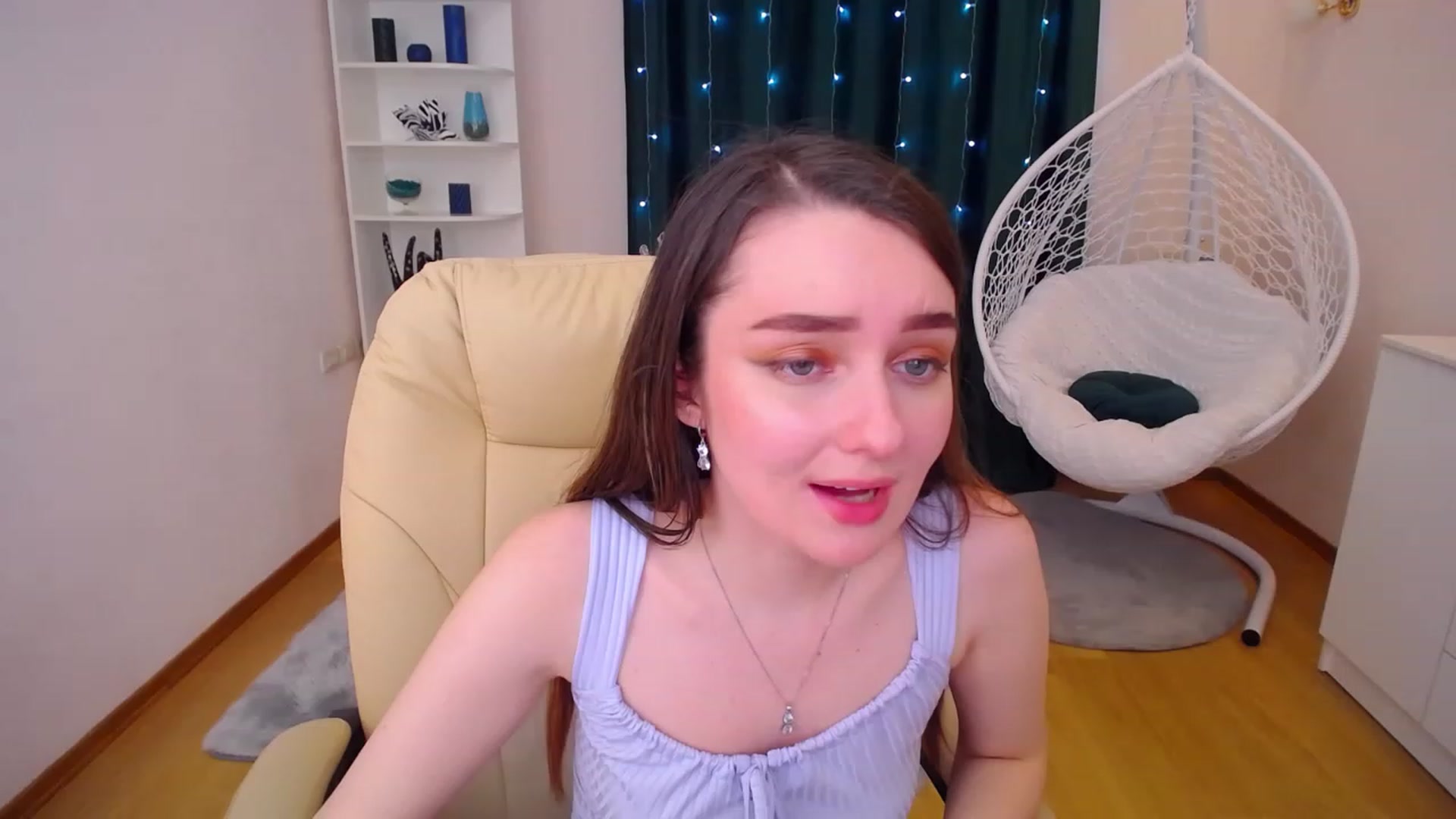 Gallery image thumbnail from OceanFeelss's myfreecams stream on, 02/09/2023, 07:46 image 5 of 20