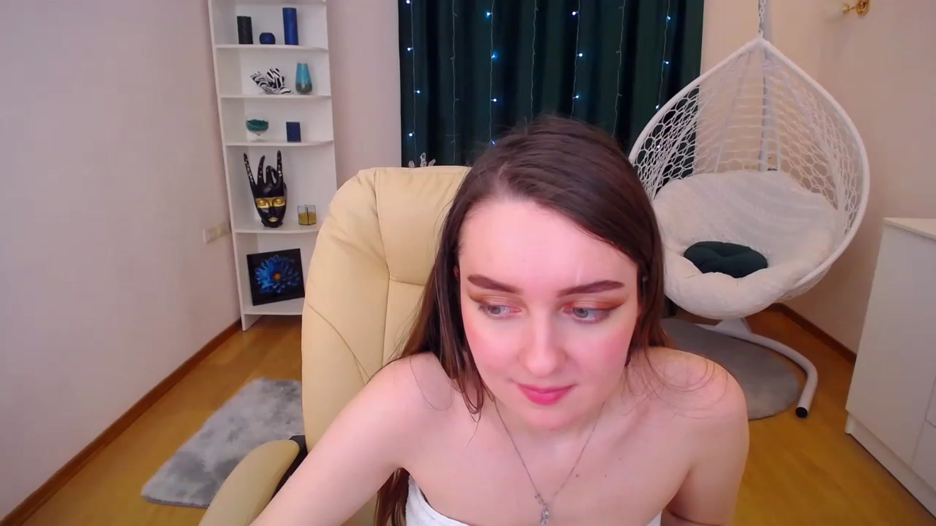 Gallery image thumbnail from OceanFeelss's myfreecams stream on, 02/09/2023, 09:49 image 20 of 20