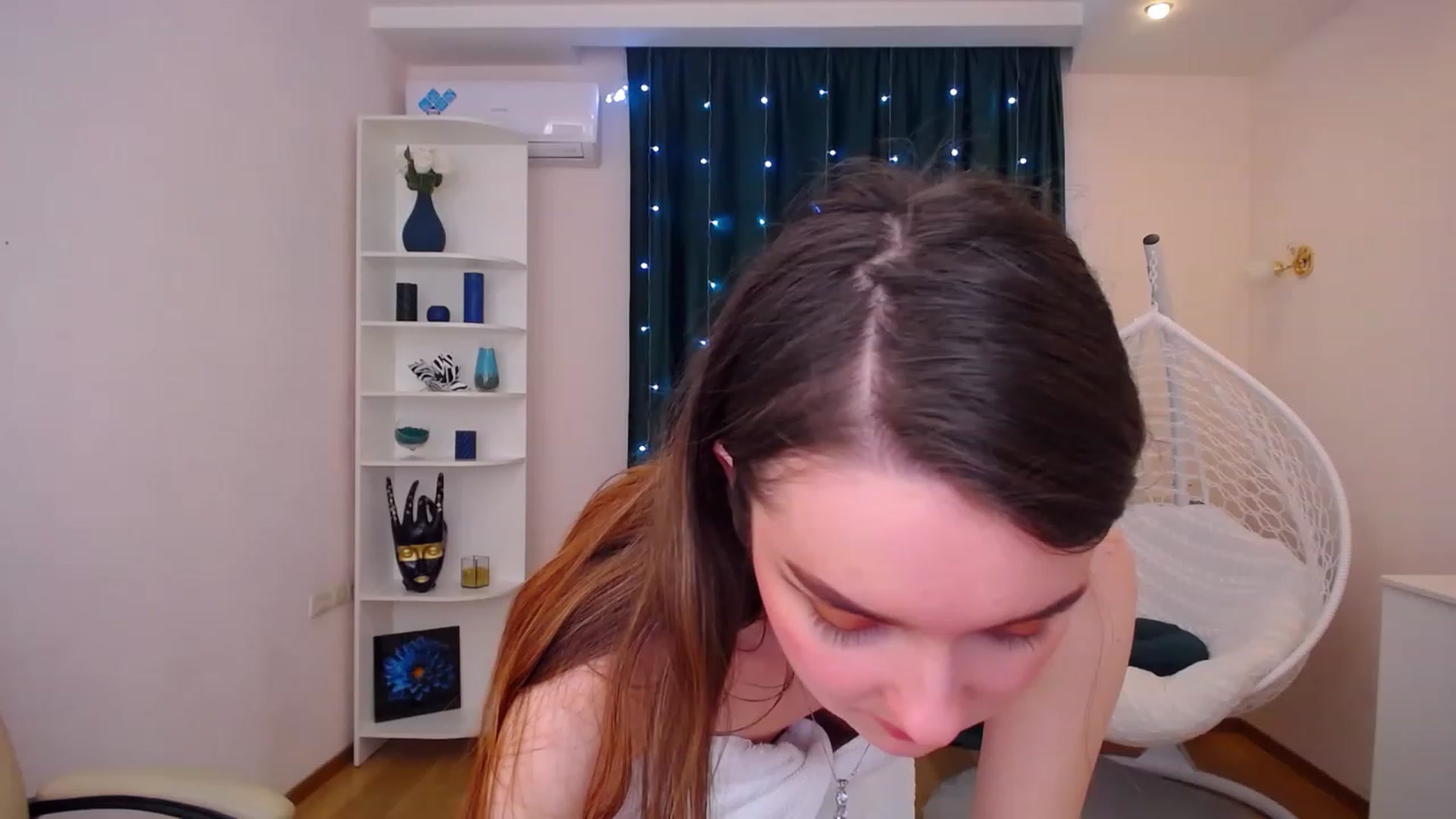 Gallery image thumbnail from OceanFeelss's myfreecams stream on, 02/09/2023, 09:49 image 13 of 20