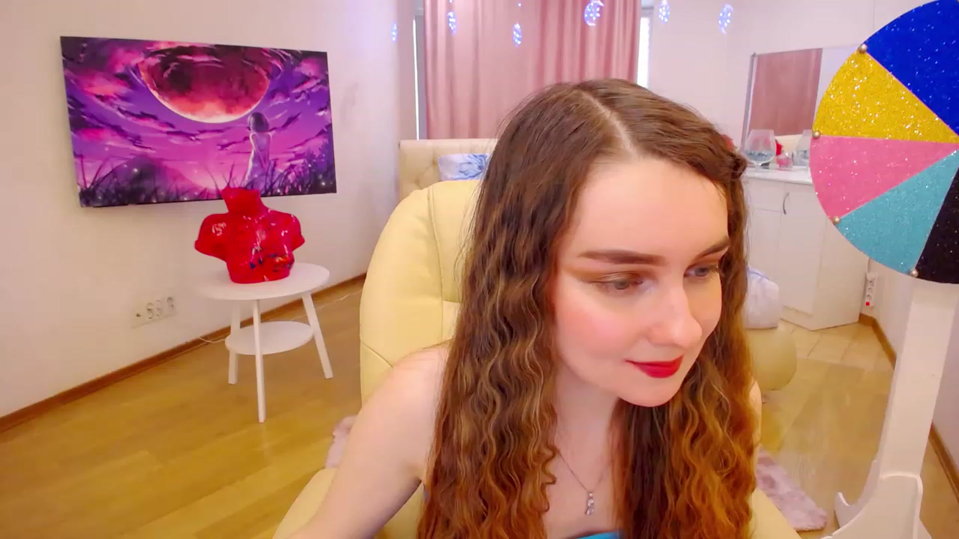 Gallery image thumbnail from OceanFeelss's myfreecams stream on, 02/11/2023, 11:46 image 10 of 20