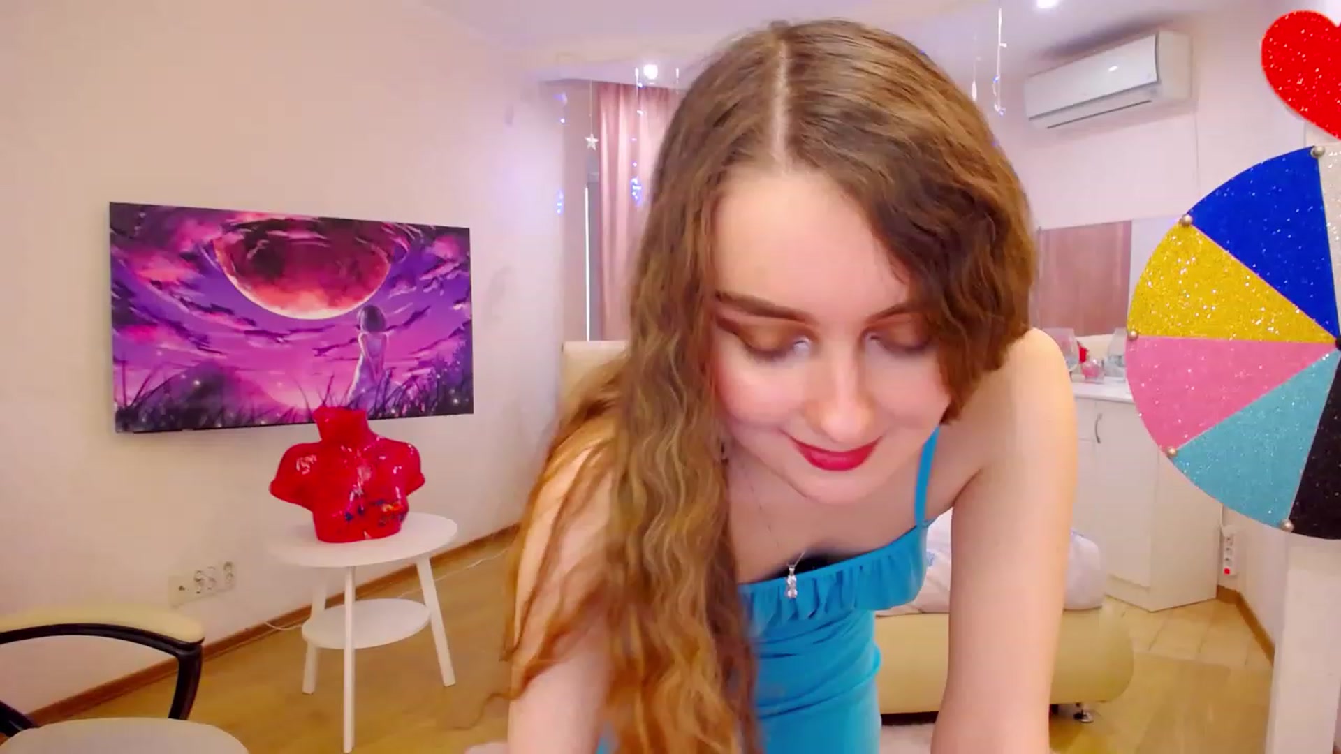 Gallery image thumbnail from OceanFeelss's myfreecams stream on, 02/11/2023, 11:46 image 16 of 20