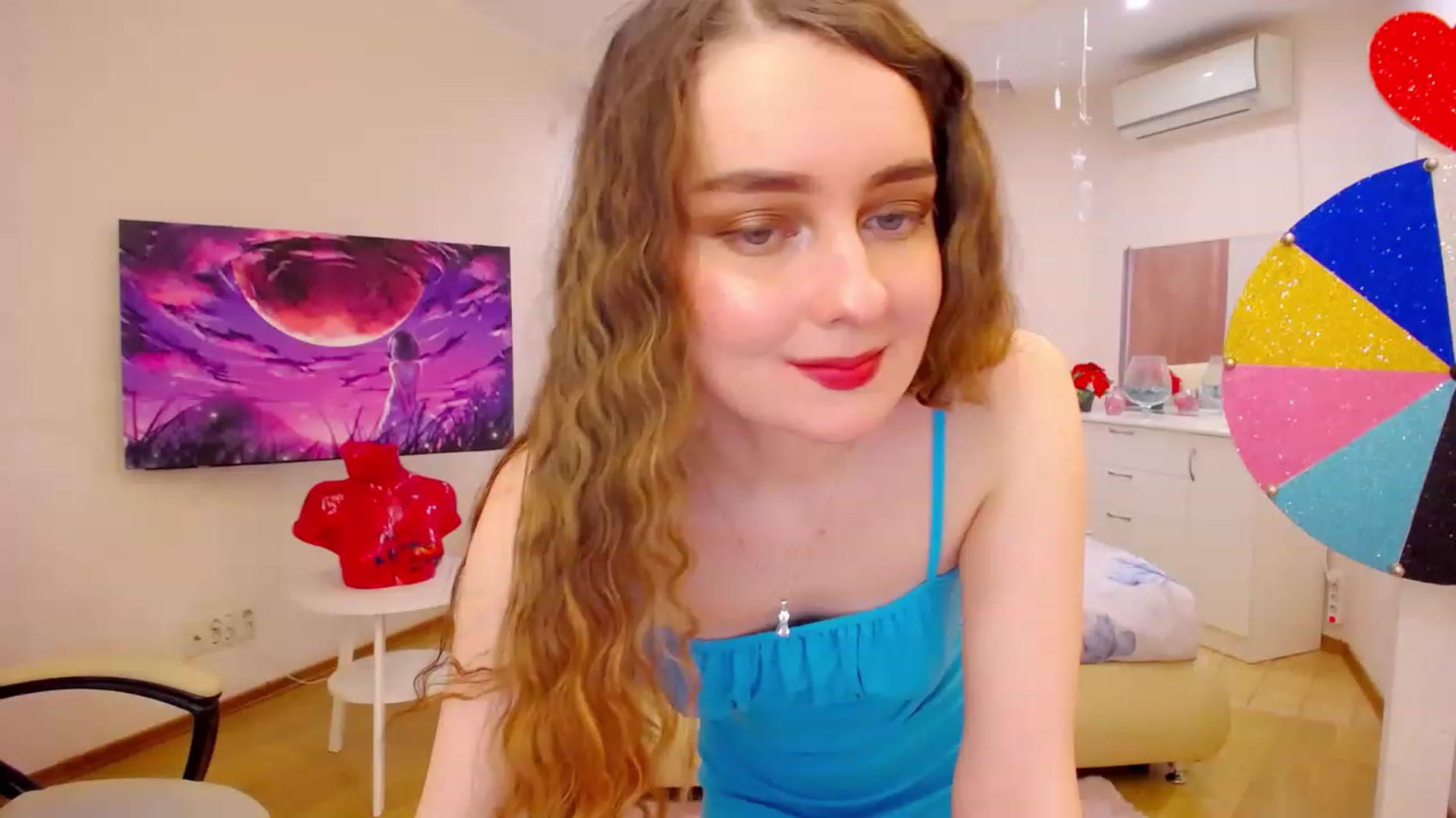 Gallery image thumbnail from OceanFeelss's myfreecams stream on, 02/11/2023, 11:46 image 17 of 20