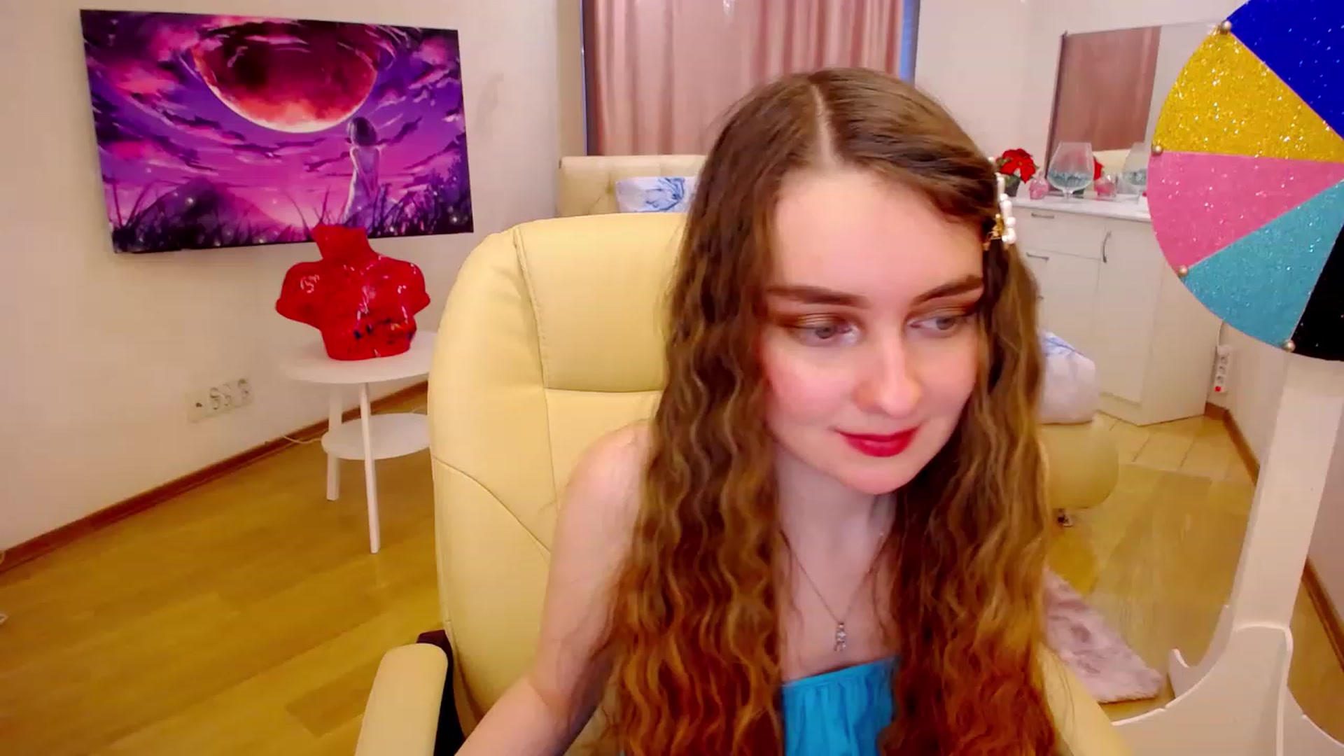 Gallery image thumbnail from OceanFeelss's myfreecams stream on, 02/11/2023, 14:15 image 4 of 20