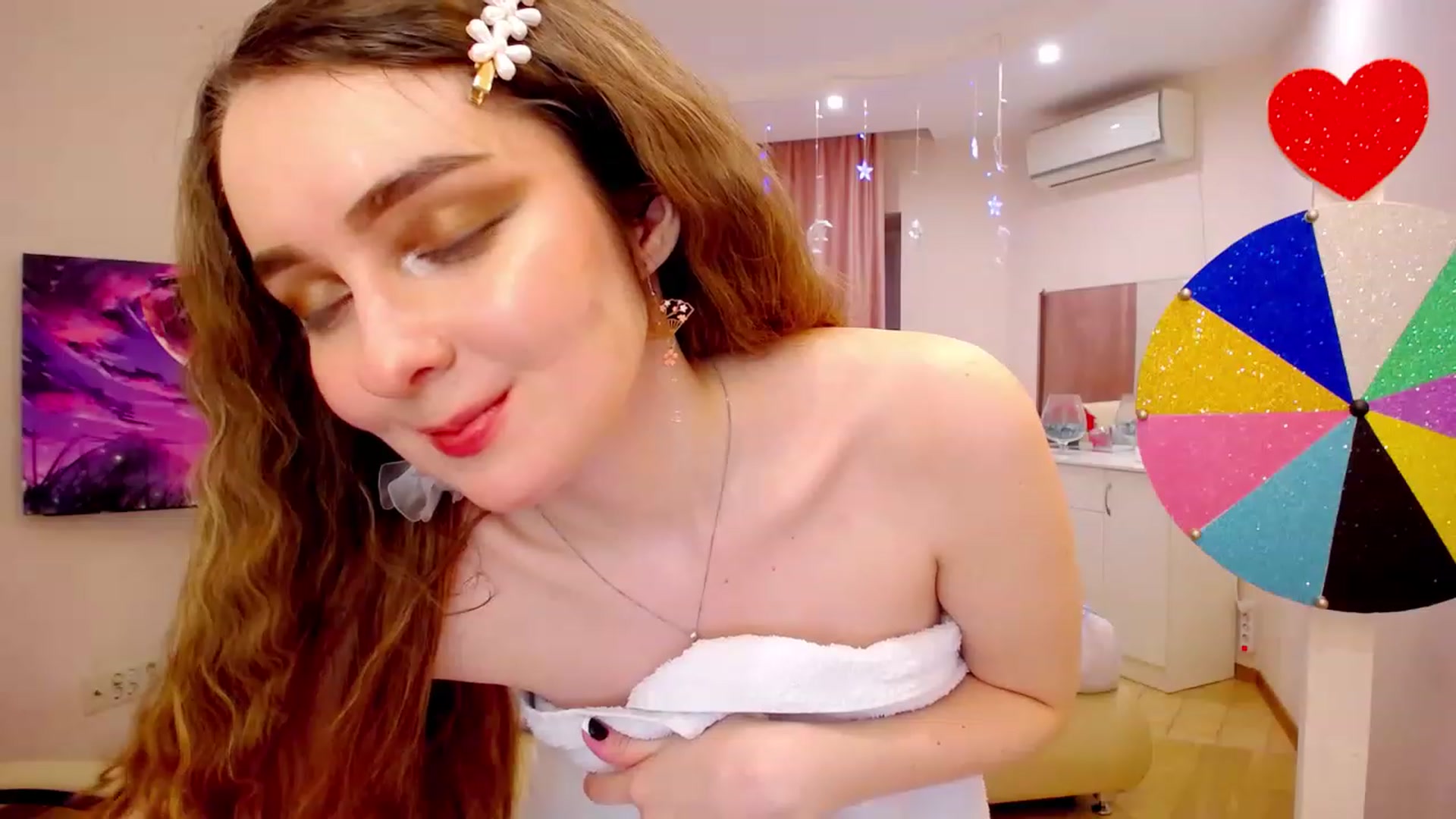 Gallery image thumbnail from OceanFeelss's myfreecams stream on, 02/11/2023, 14:15 image 20 of 20