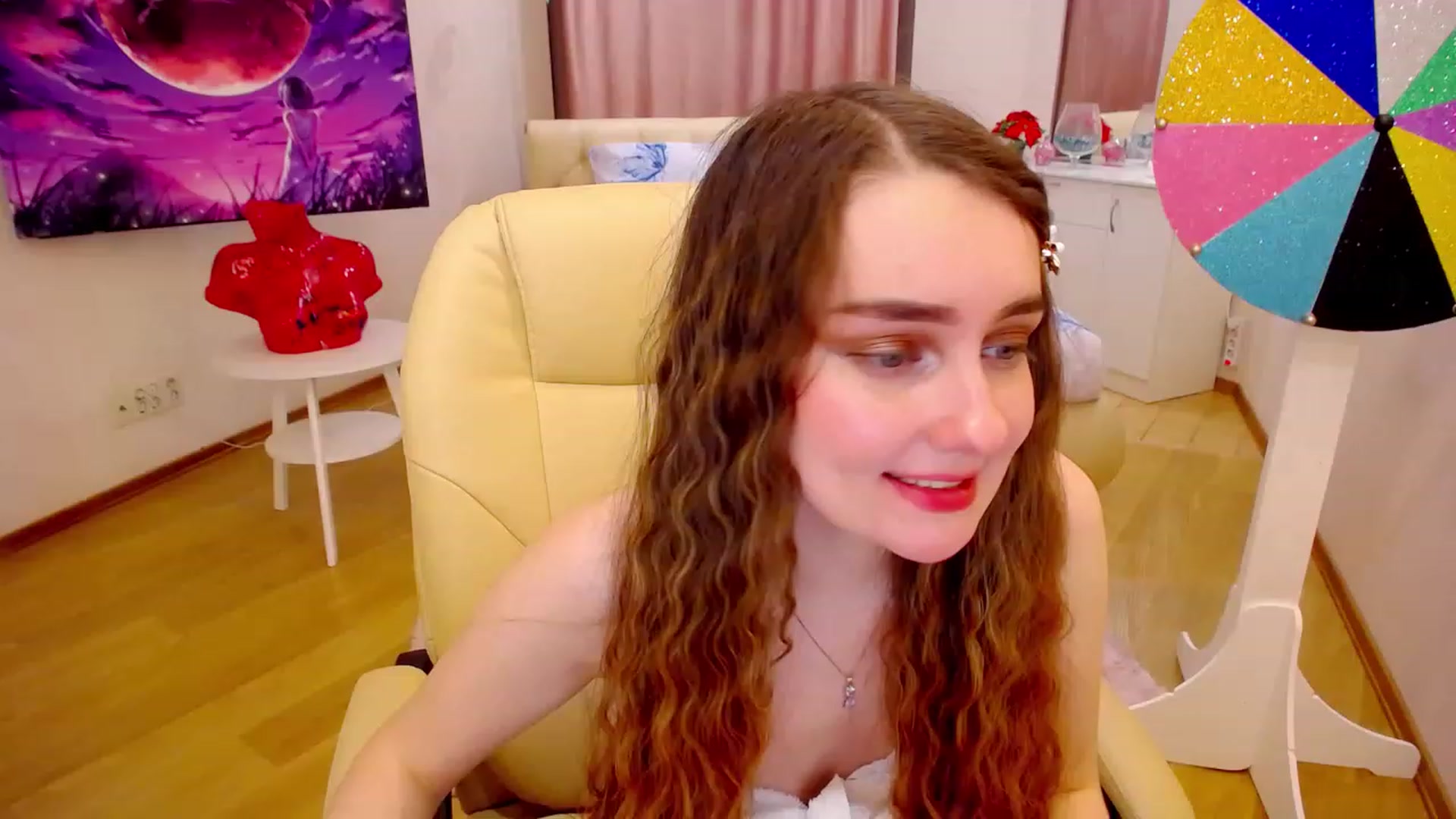 Gallery image thumbnail from OceanFeelss's myfreecams stream on, 02/11/2023, 14:56 image 5 of 20