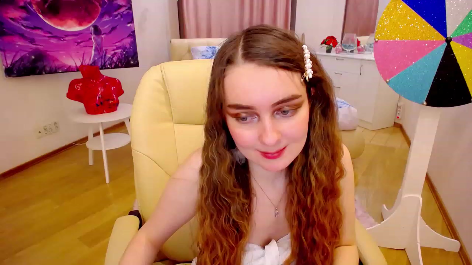 Gallery image thumbnail from OceanFeelss's myfreecams stream on, 02/11/2023, 14:56 image 4 of 20