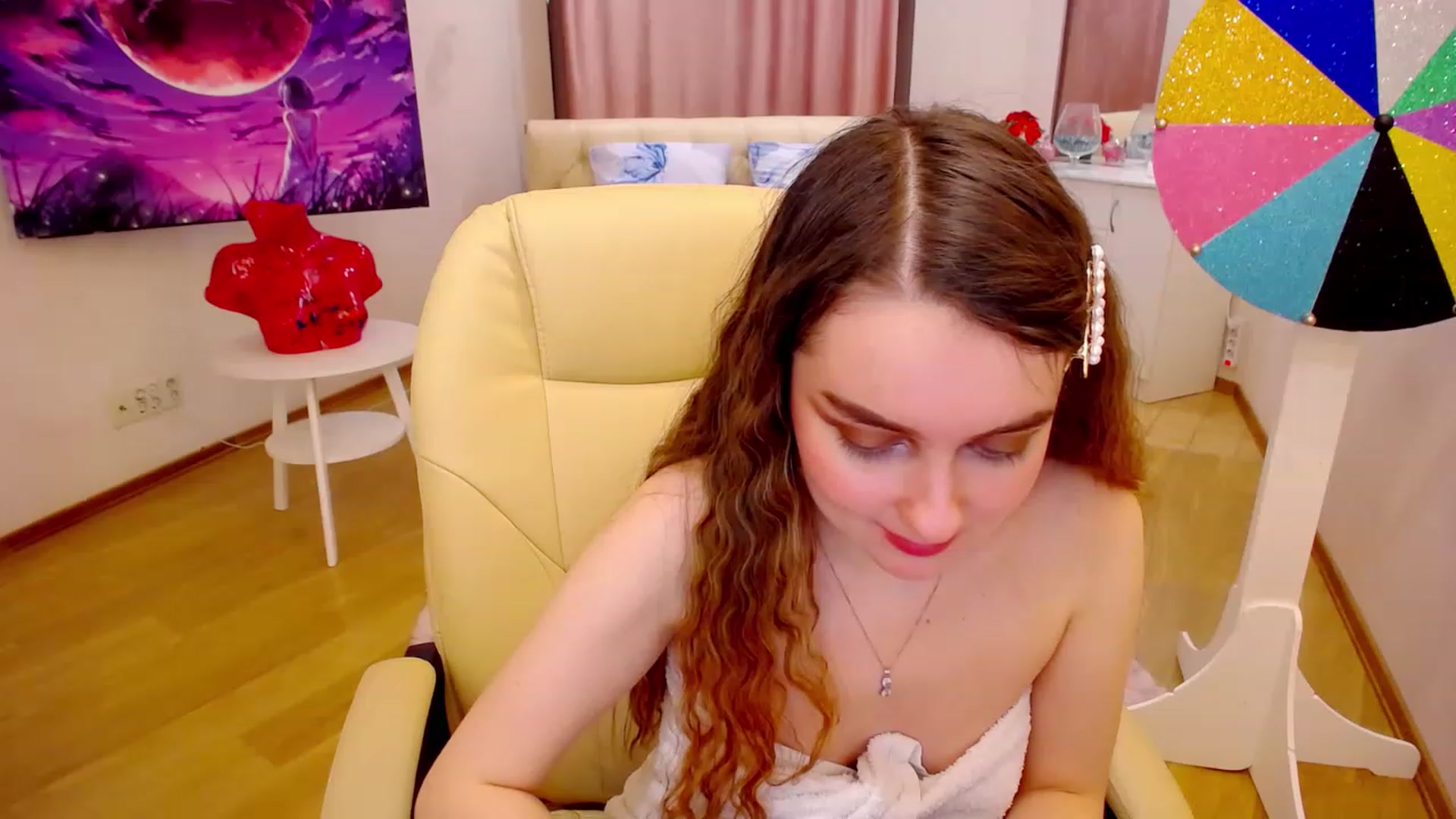 Gallery image thumbnail from OceanFeelss's myfreecams stream on, 02/11/2023, 14:56 image 12 of 20