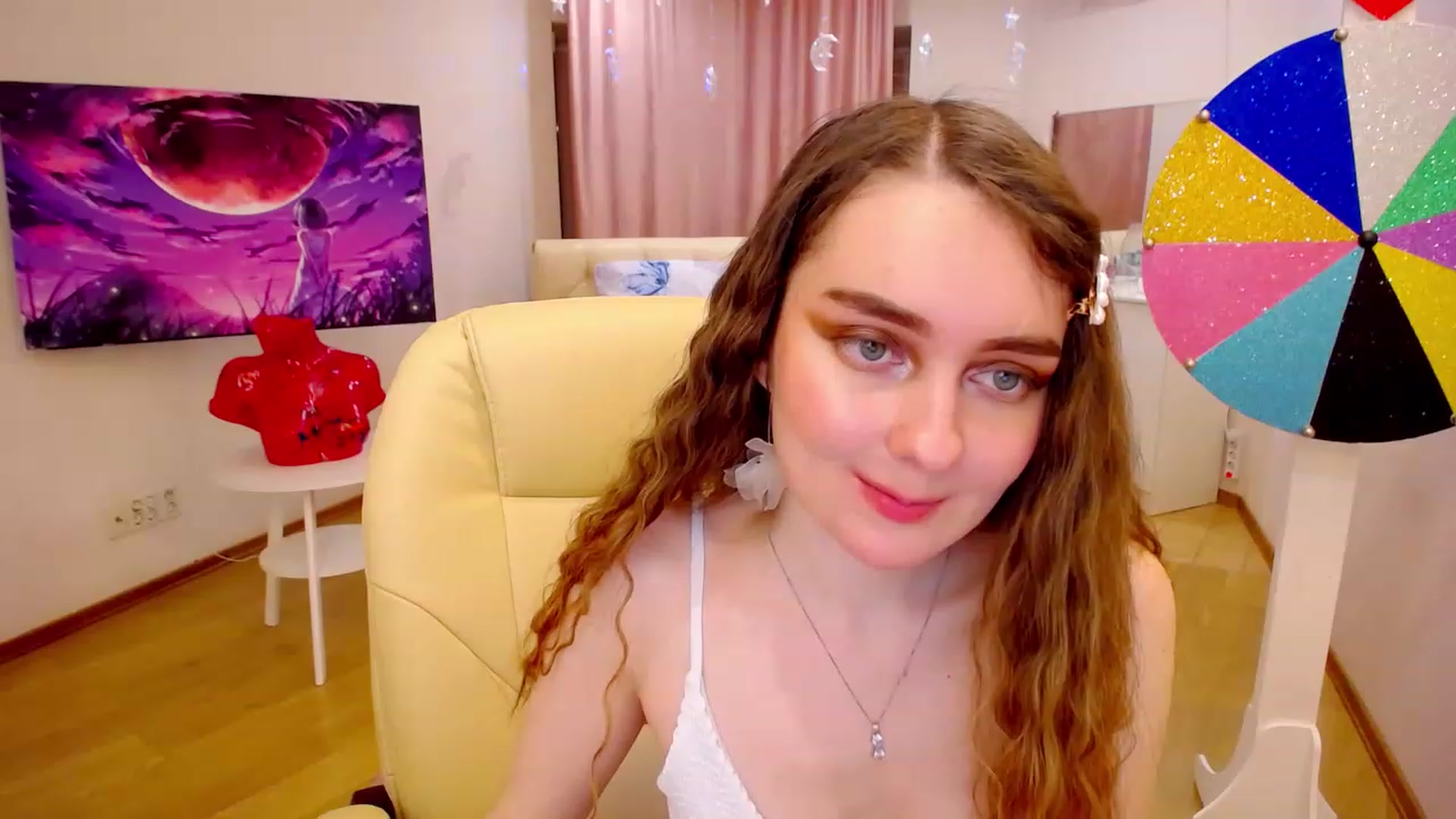 Gallery image thumbnail from OceanFeelss's myfreecams stream on, 02/11/2023, 16:34 image 14 of 20