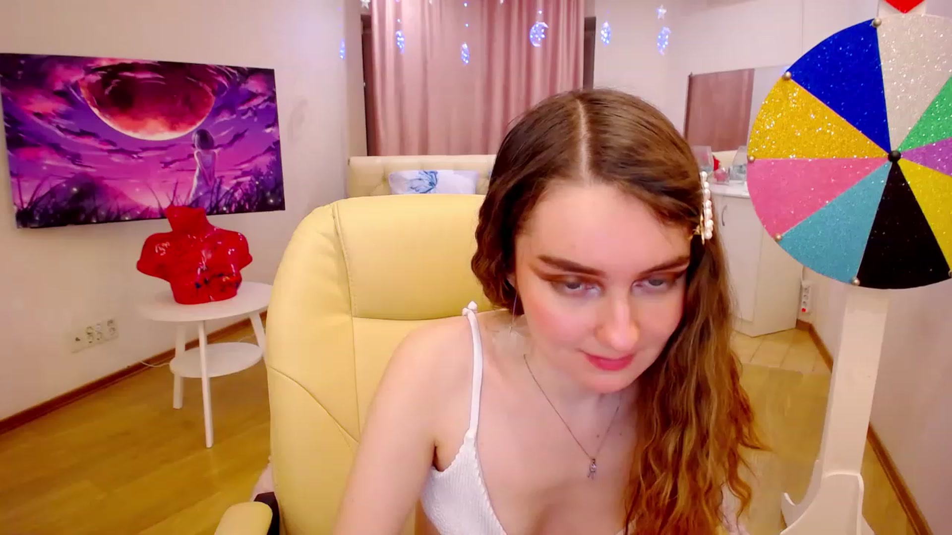 Gallery image thumbnail from OceanFeelss's myfreecams stream on, 02/11/2023, 16:34 image 15 of 20