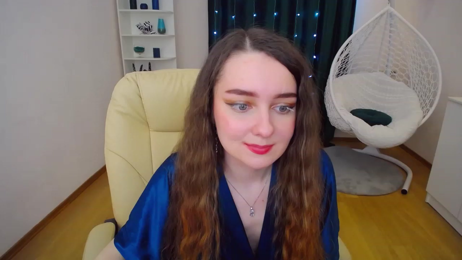 Gallery image thumbnail from OceanFeelss's myfreecams stream on, 02/12/2023, 13:00 image 7 of 20