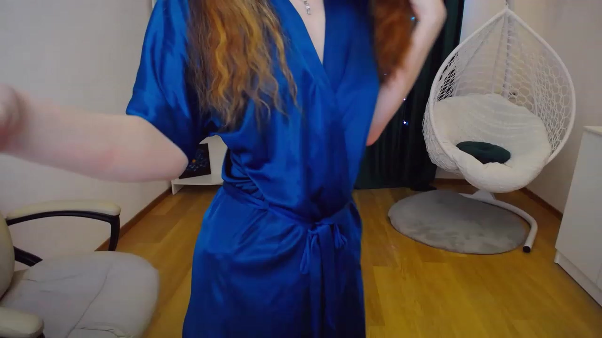 Gallery image thumbnail from OceanFeelss's myfreecams stream on, 02/12/2023, 13:00 image 8 of 20