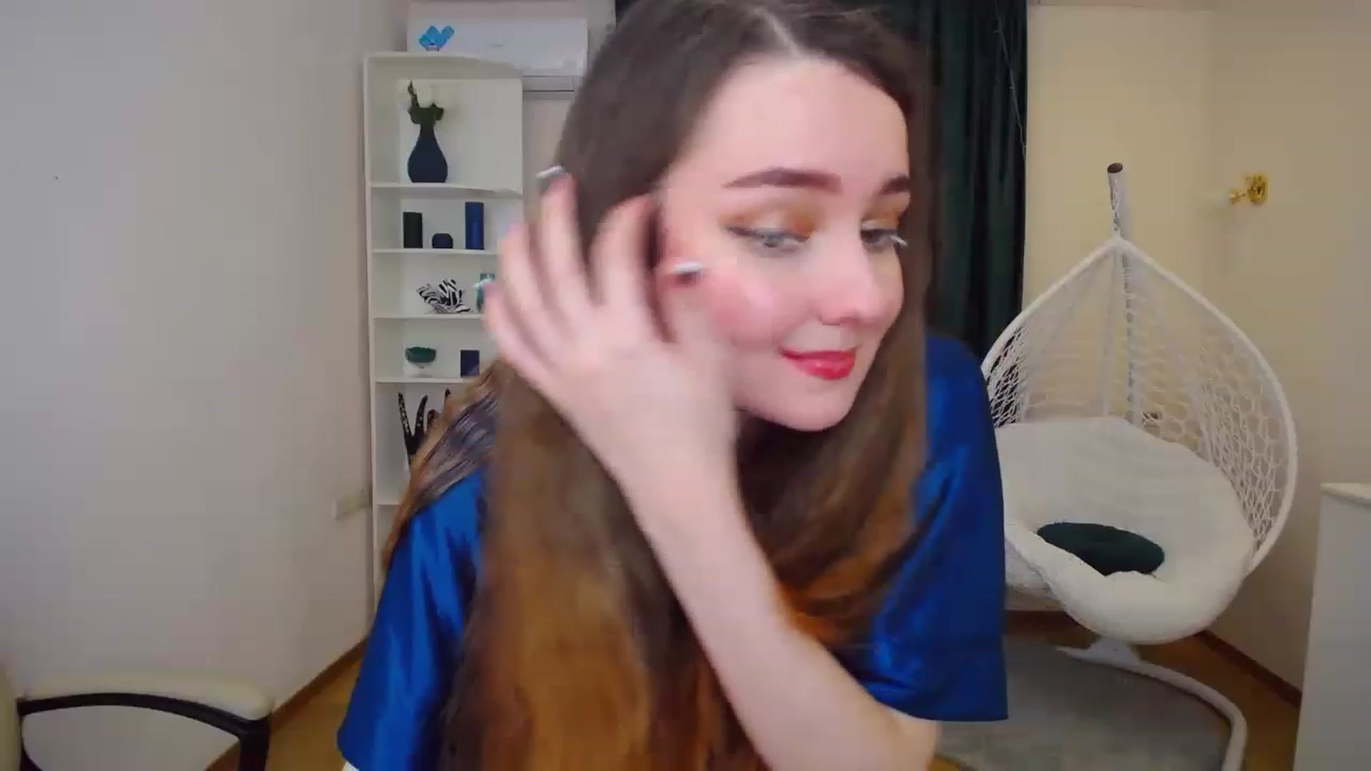 Gallery image thumbnail from OceanFeelss's myfreecams stream on, 02/12/2023, 13:13 image 12 of 20
