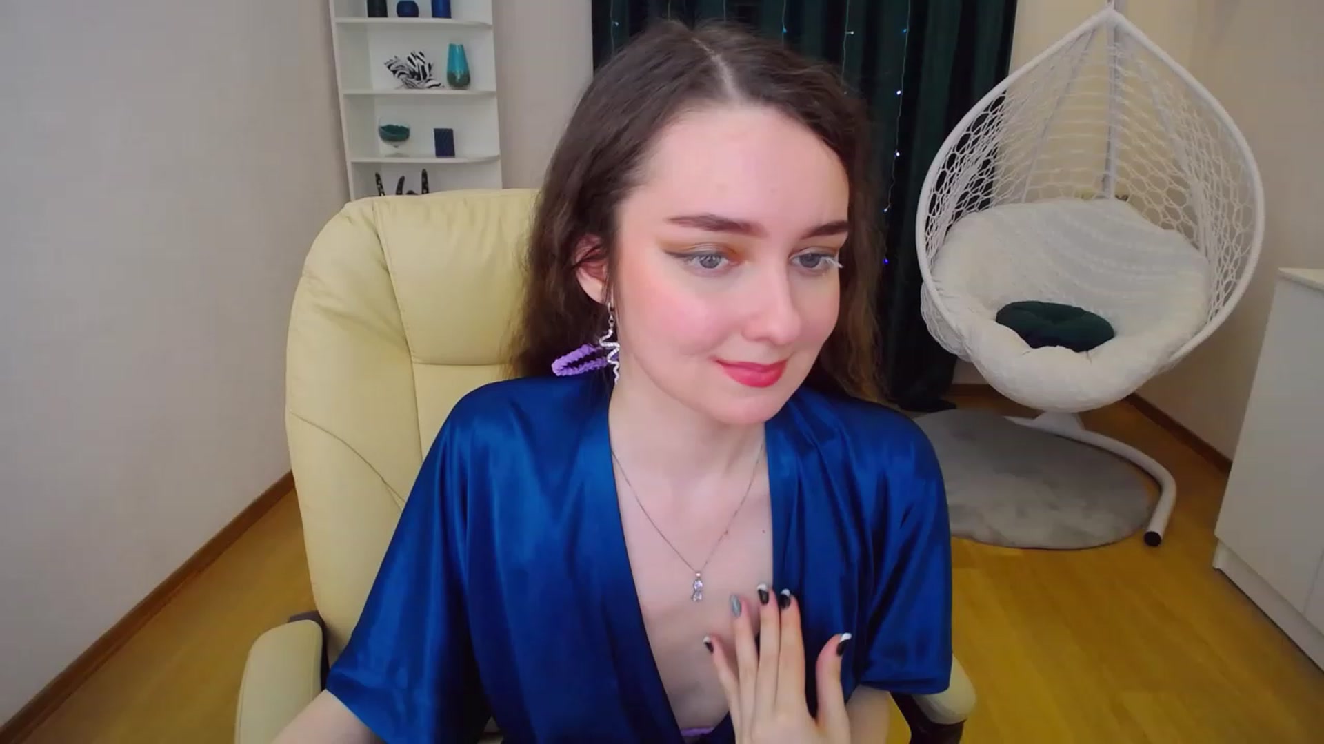 Gallery image thumbnail from OceanFeelss's myfreecams stream on, 02/12/2023, 13:49 image 10 of 20