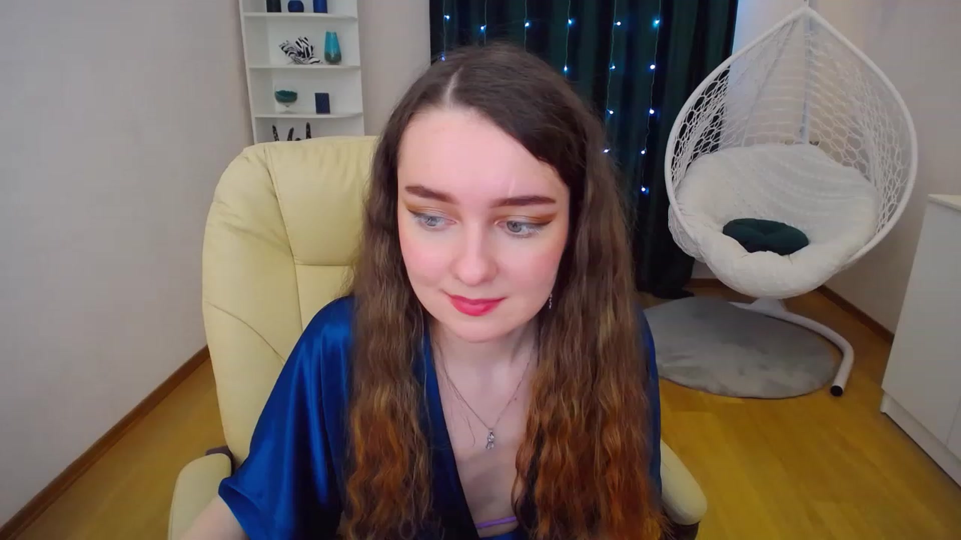 Gallery image thumbnail from OceanFeelss's myfreecams stream on, 02/12/2023, 13:49 image 3 of 20