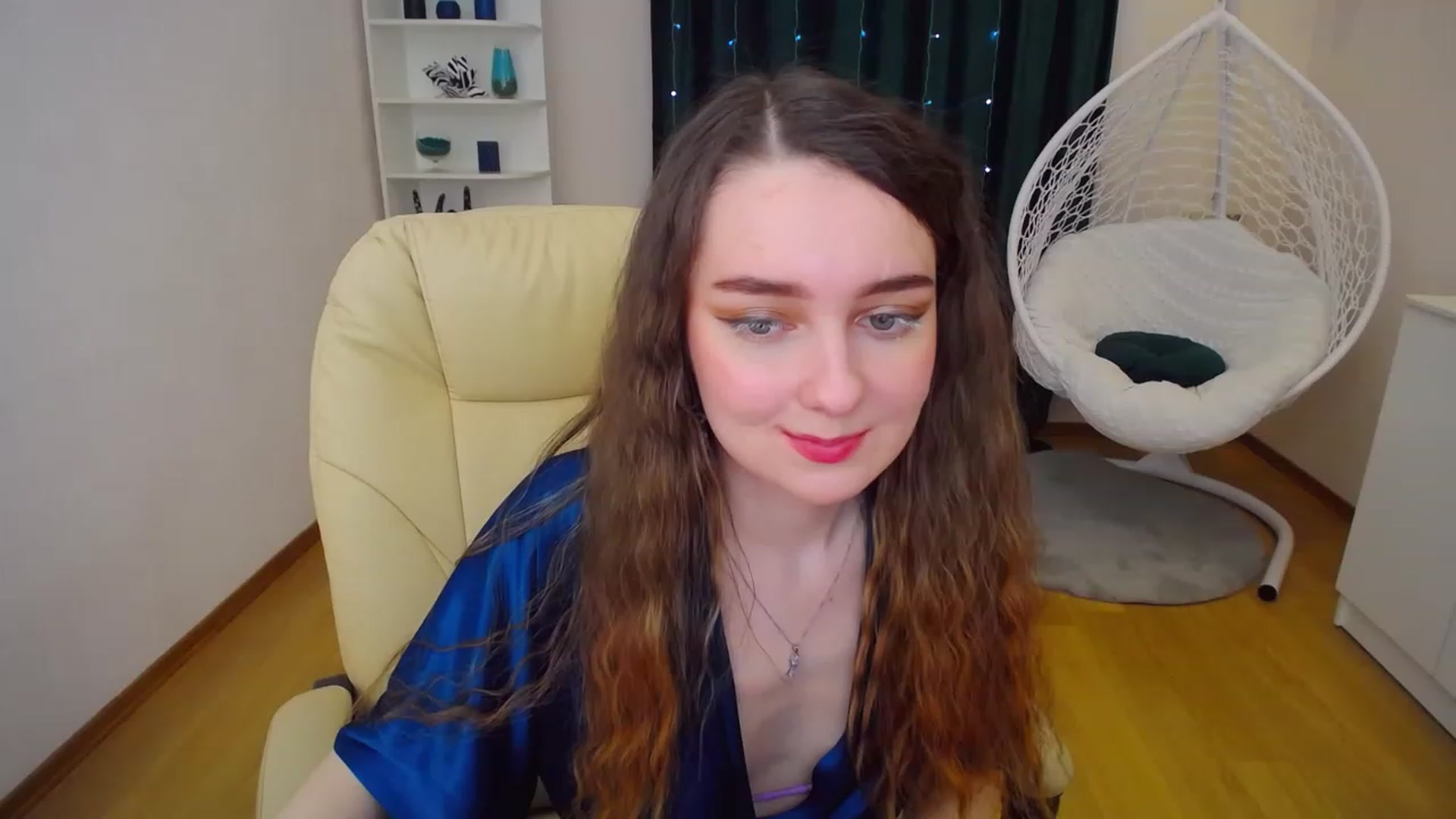 Gallery image thumbnail from OceanFeelss's myfreecams stream on, 02/12/2023, 13:49 image 5 of 20