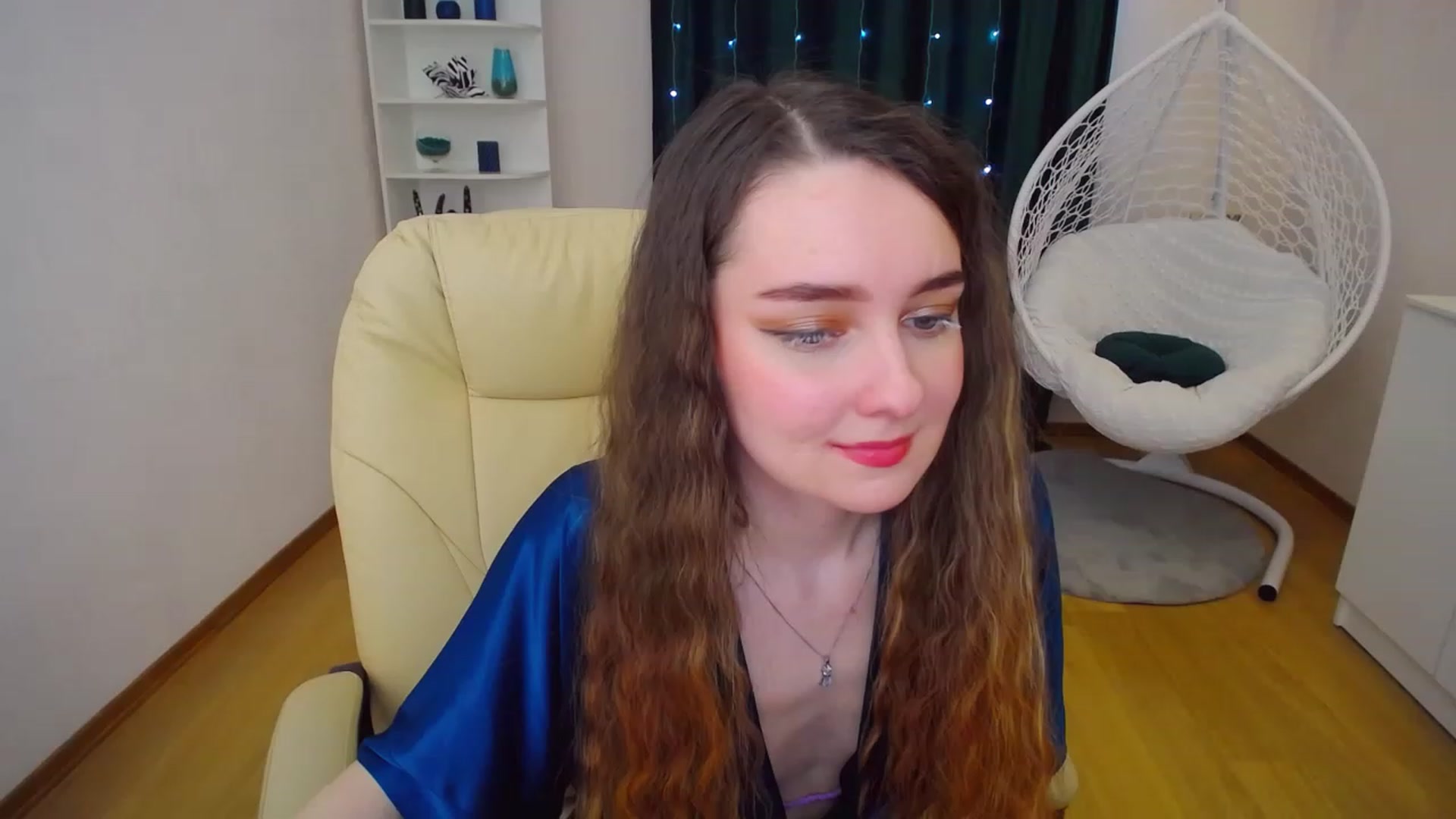 Gallery image thumbnail from OceanFeelss's myfreecams stream on, 02/12/2023, 13:49 image 14 of 20